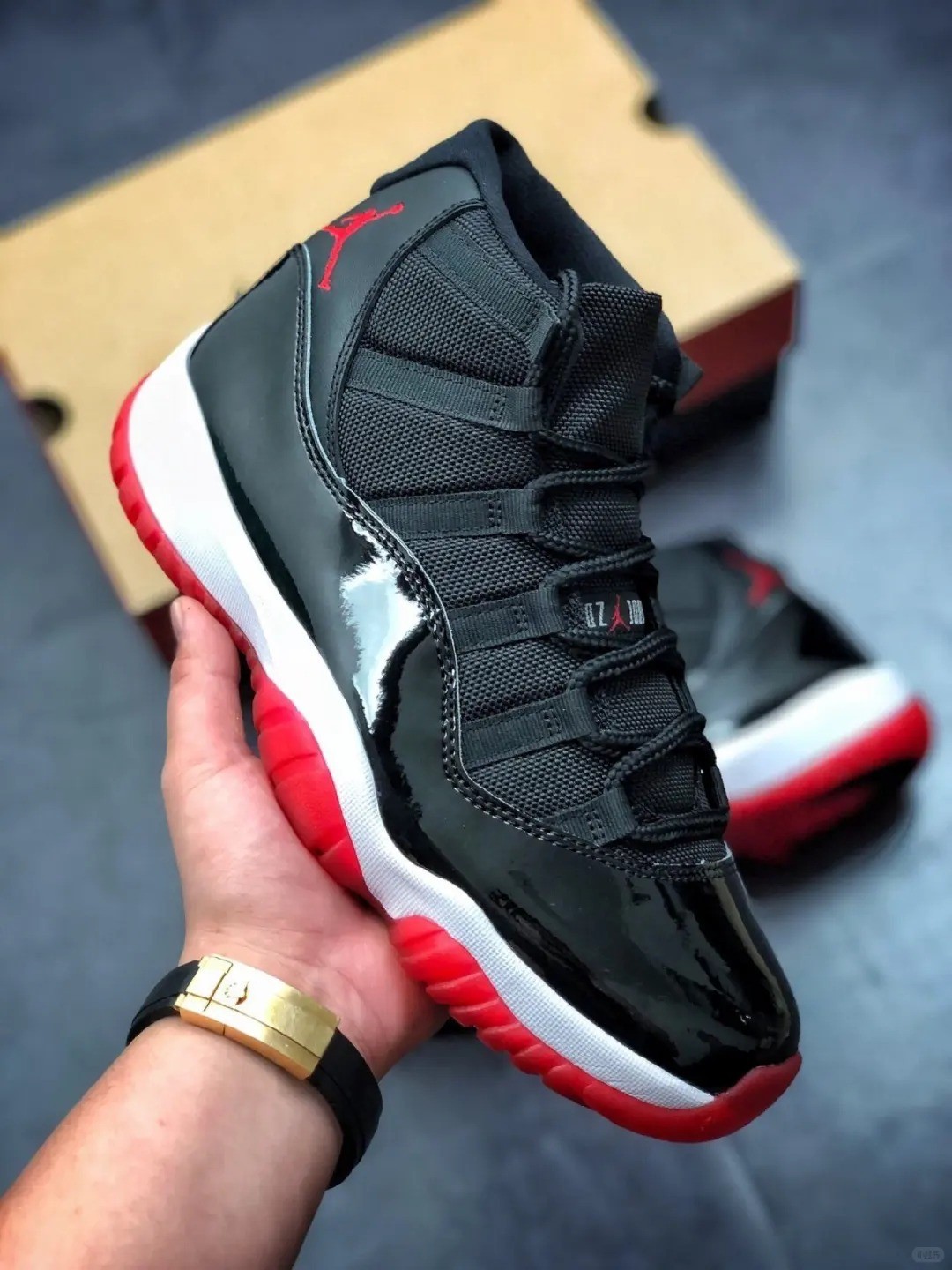 Free Shipping Jordan 11 Retro Playoff Breds 378037-061 Men's Size 7-13