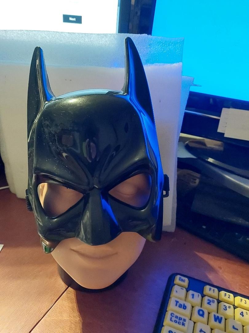 NEW  Batman Half Mask Black