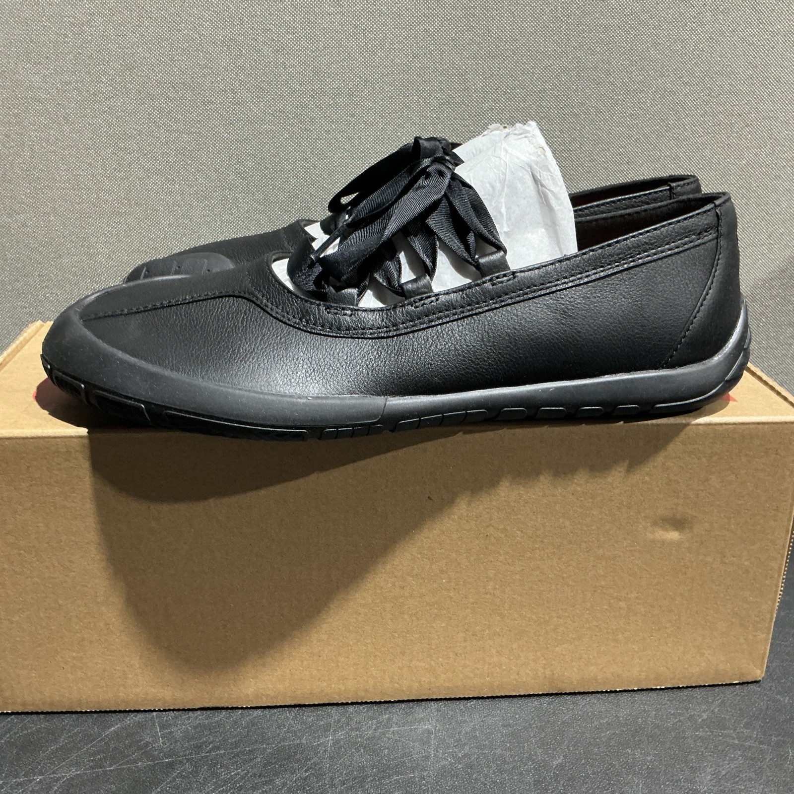 Camper Peu Path + (black) Size 40 EU/ 9 US Women