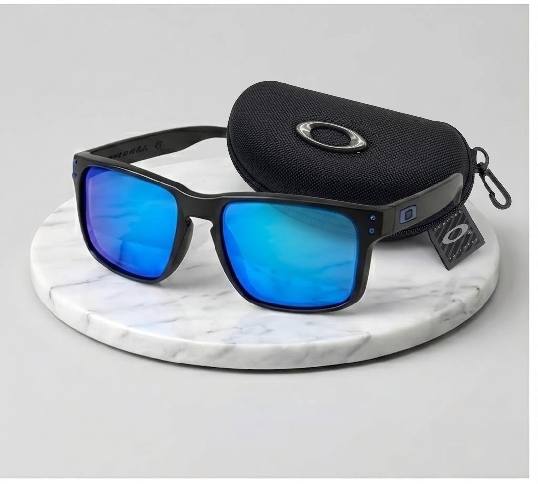 New Oakley Holbrook Polarized Sunglasses With Box/Case
