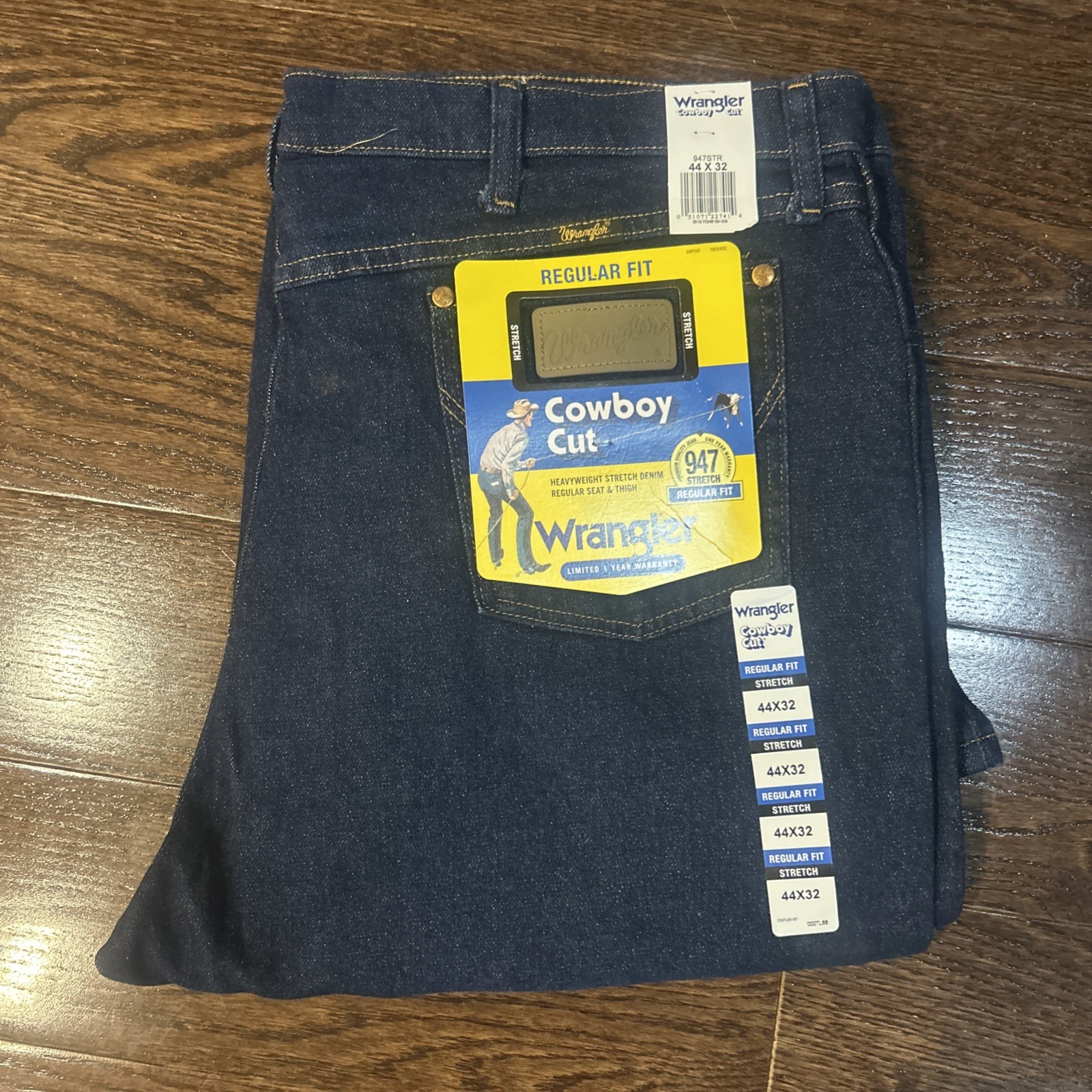 Wrangler Vintage Cowboy Cut, Reg Fit,Heavy Weight Stretch Blk Denim 44 x 32(tag)