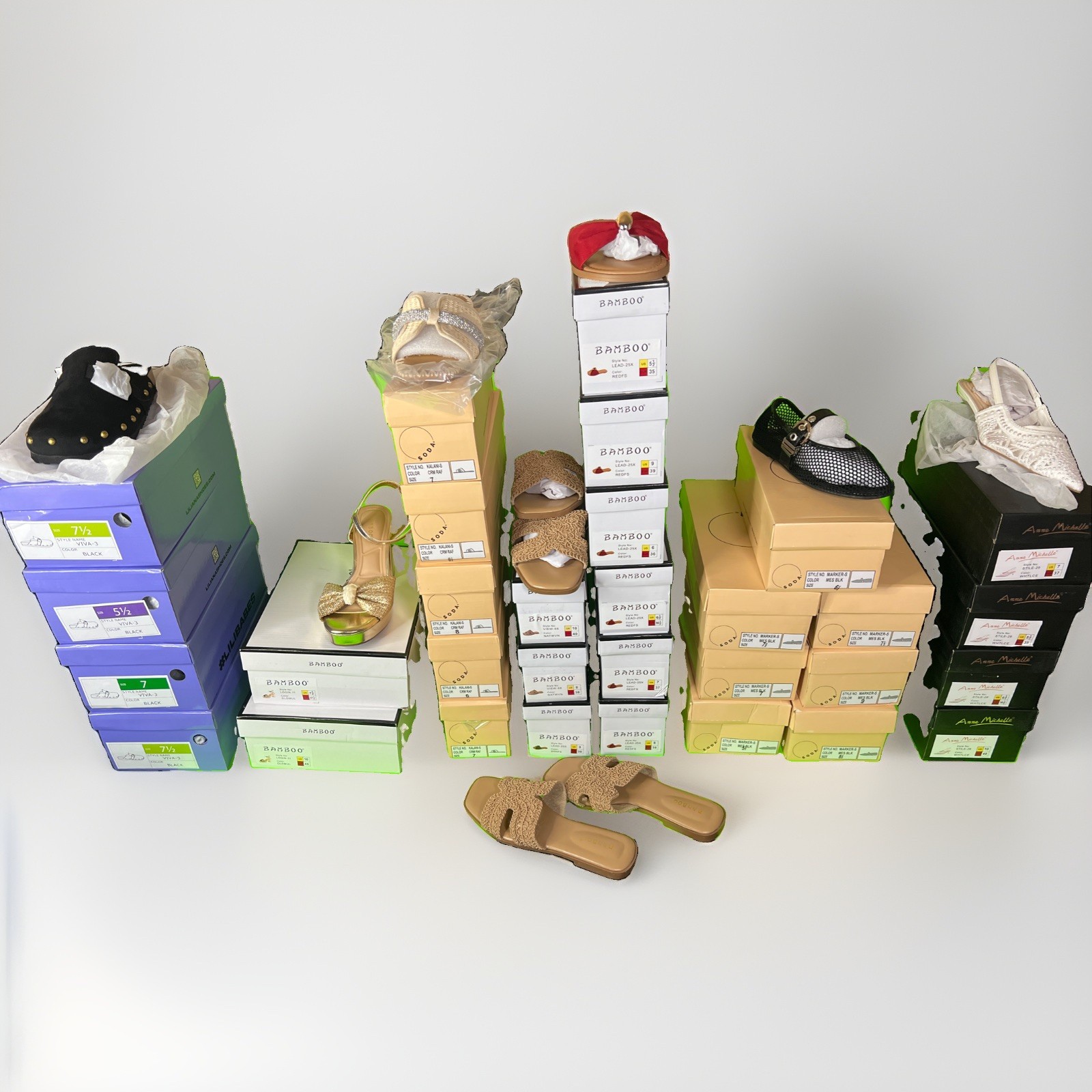 Women\'s Shoes Reseller Wholesale Lot of 31 Pairs -Various Sizes / Styles - NEW
