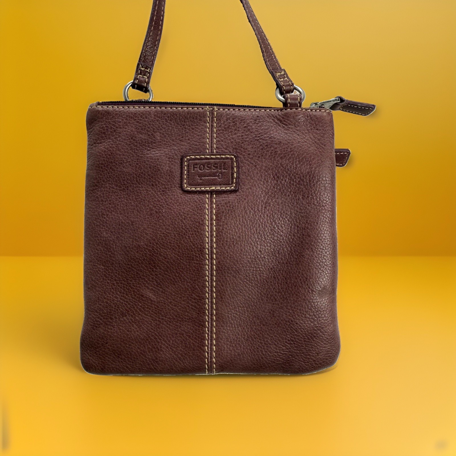 Vintage 90s FOSSIL 100% Leather CROSSTOWN ORGANIZER Crossbody Bag Purse Brown