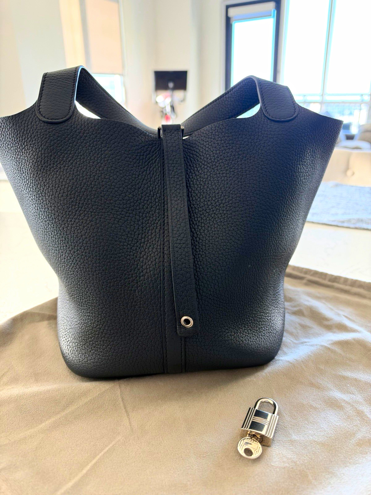 Hermes Picotin 22 Excellent Condition Noir with Palladium Hardware