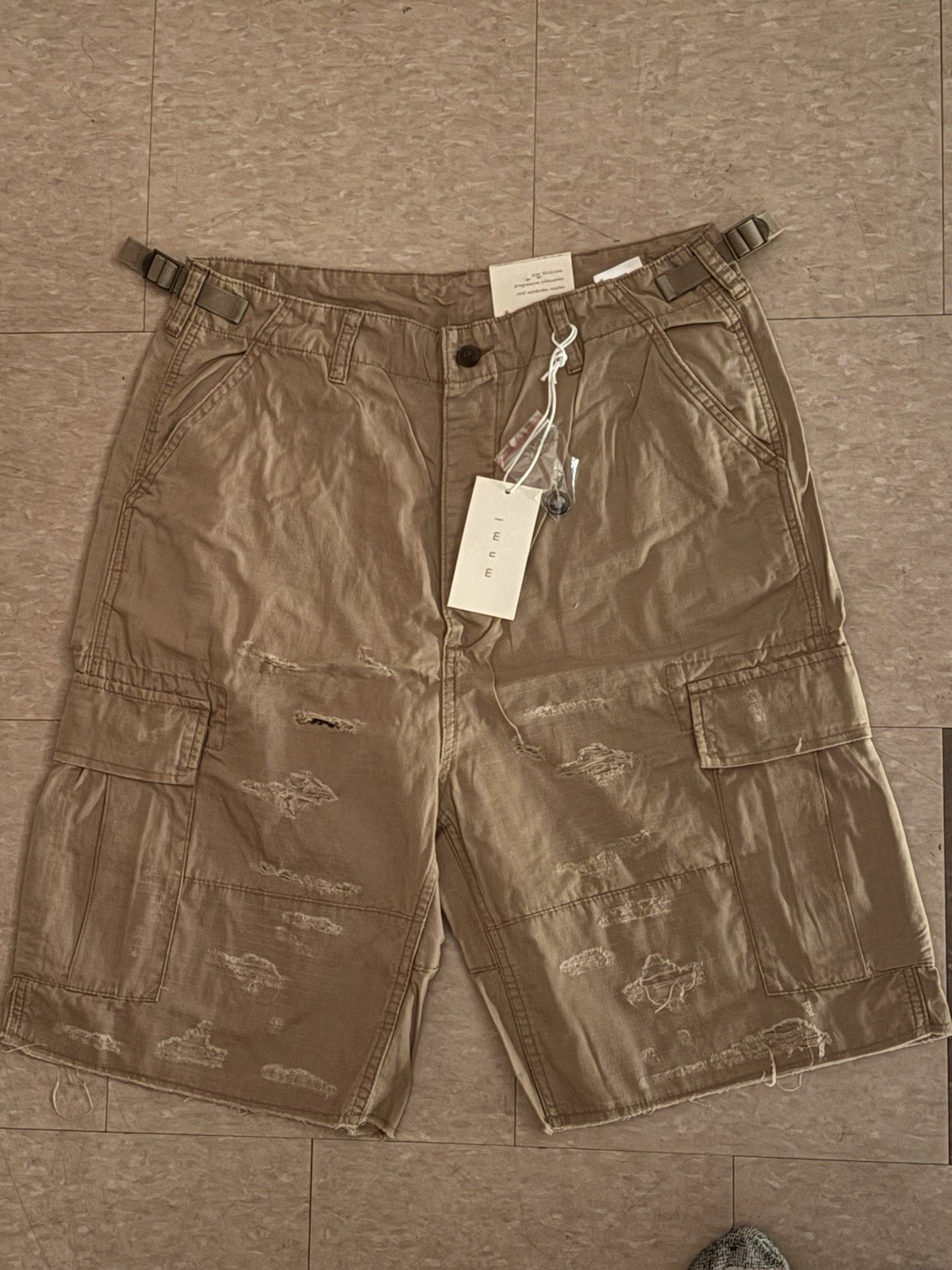 [BRAND NEW] MNML Distressed Cargo Shorts