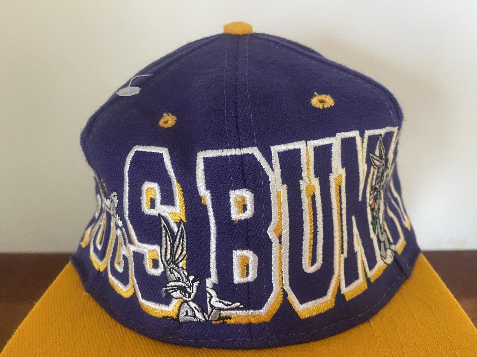 Bugs Bunny Looney Tunes Snapback Cap 1993 RARE Drew Pearson NOS Vintage Rare
