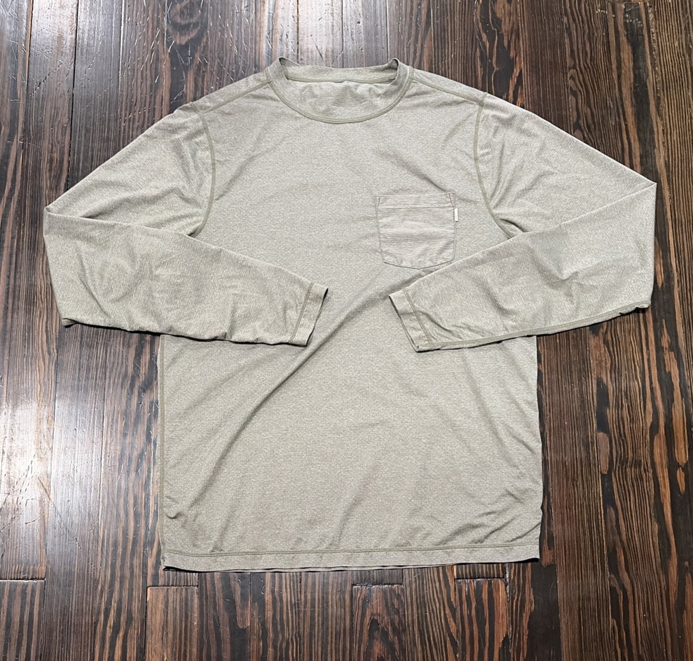Vuori Long Sleeve Tradewind Shirt Men’s Large Green Polyester