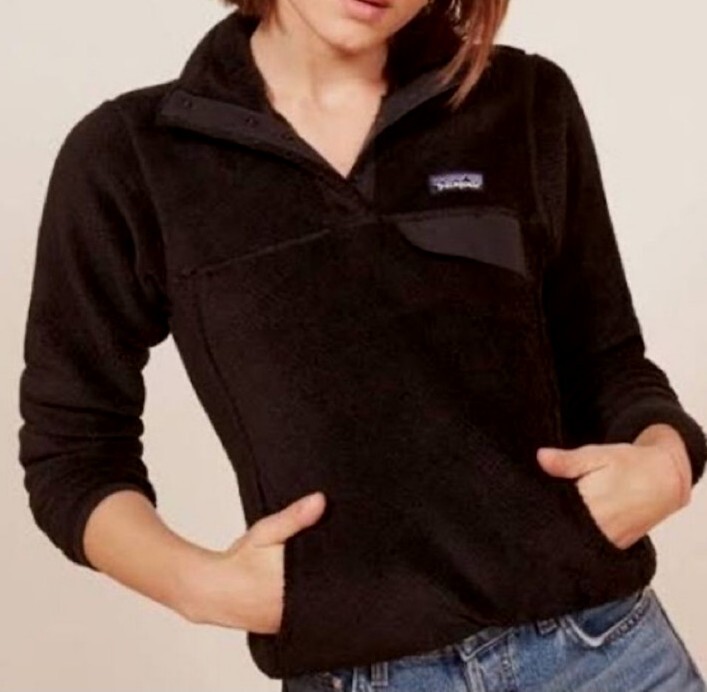 Patagonia Women\'s Black Re-Tool Snap-T Polartec Fleece Pullover Size S