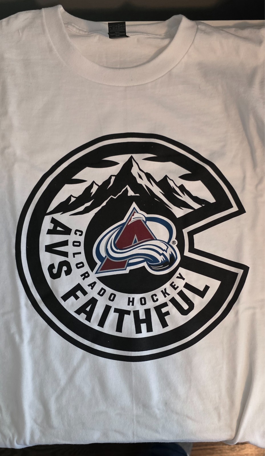 Colorado Avalanche Avs Faithful Graphic T-Shirt Gildan White Size XL