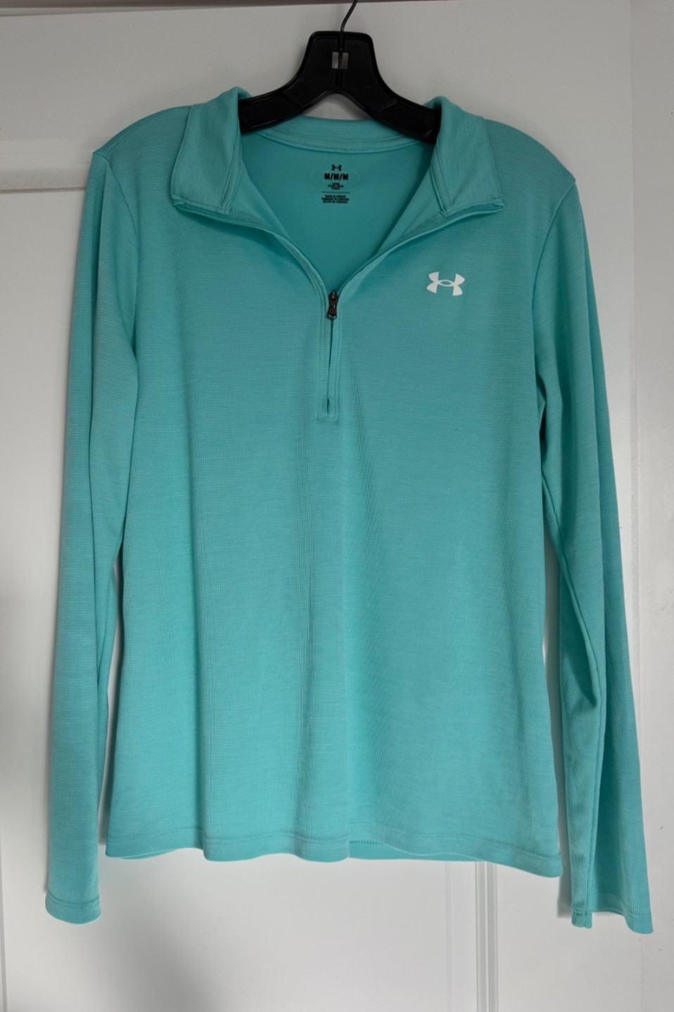 Woman\'s Under Armour Teal Quarter Zip Long Sleeve