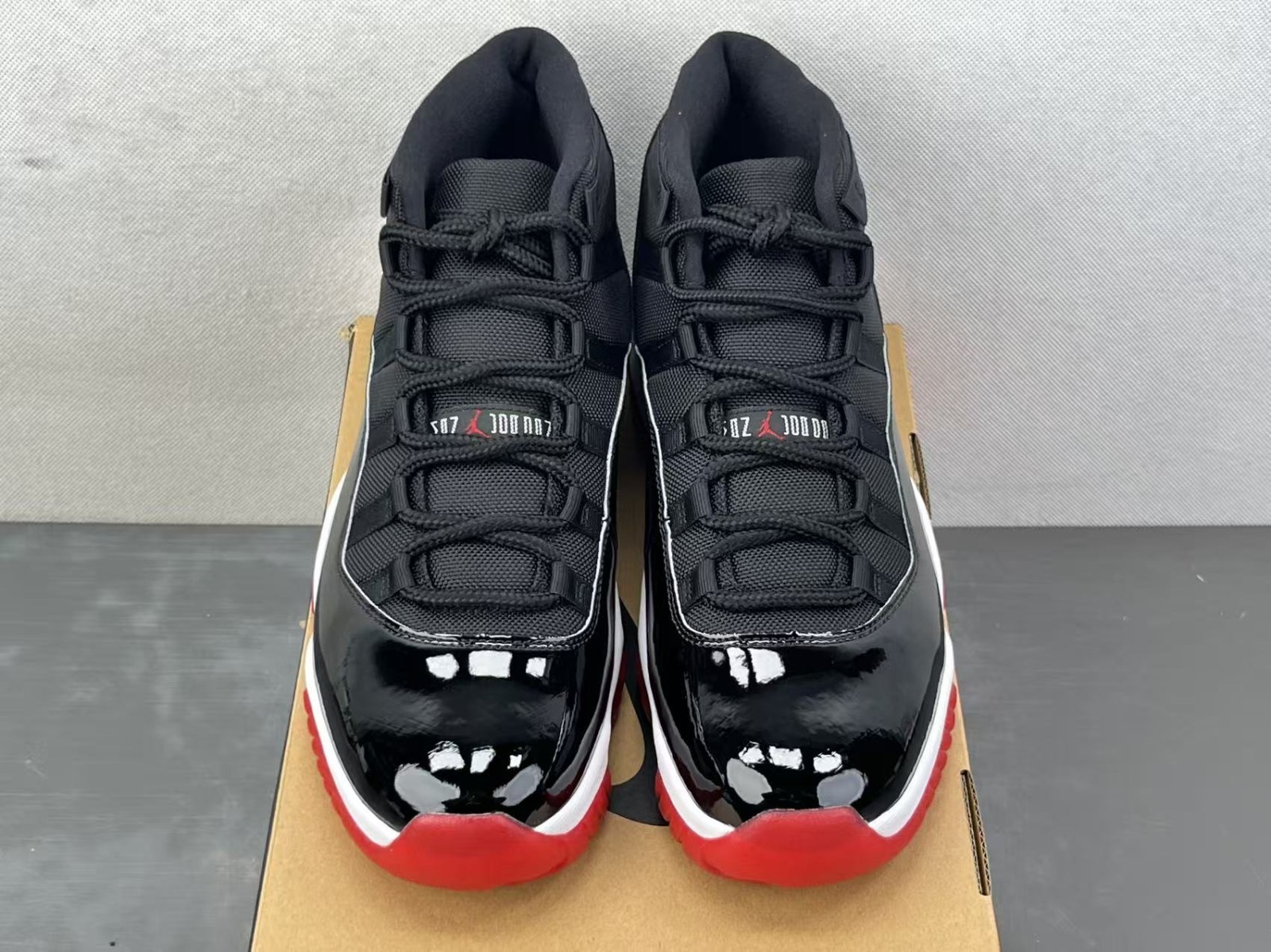 Jordan 11 \
