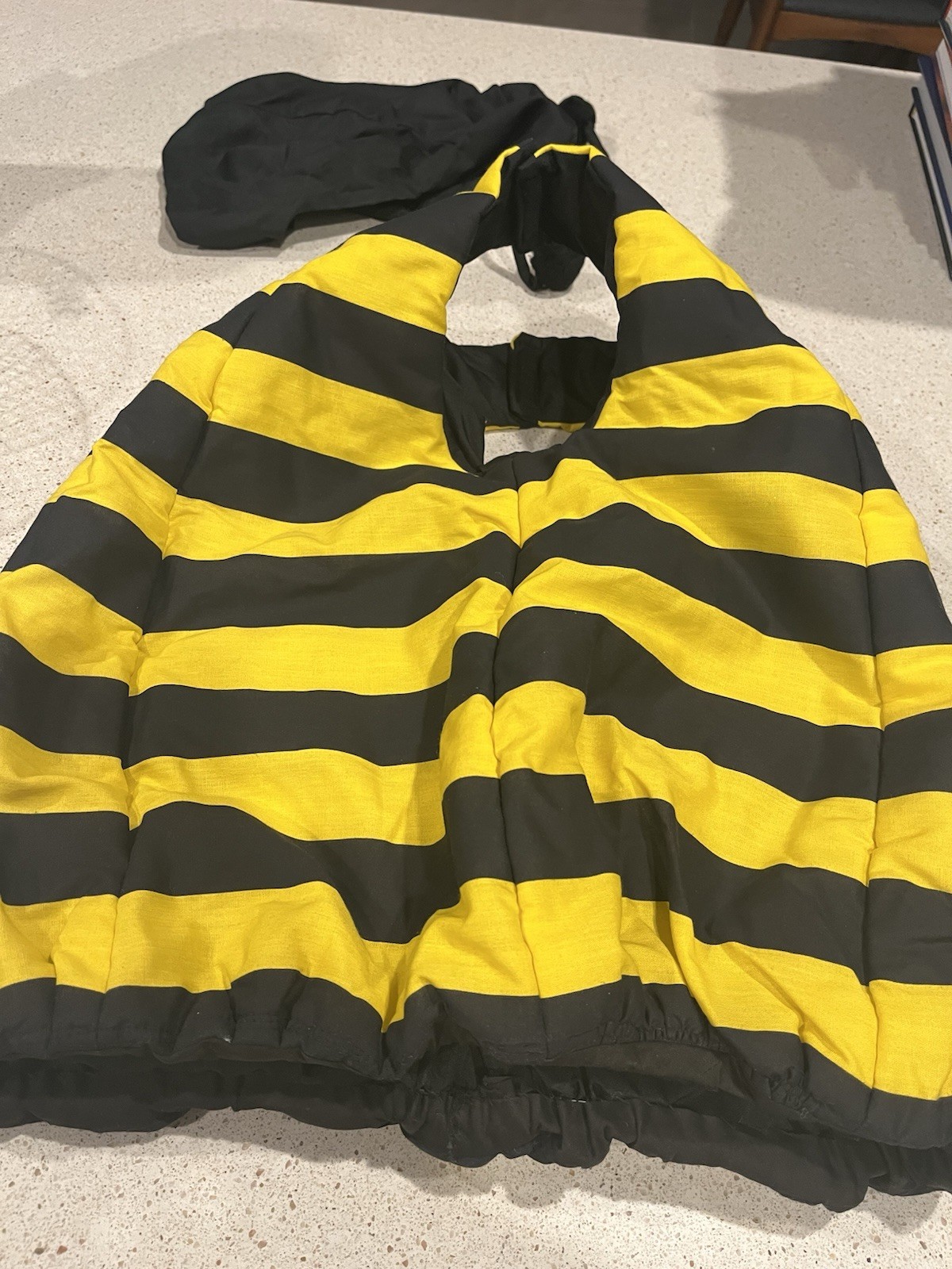 Bumble Bee Costume Hoodie Toddler Kids Halloween Costume Stinger  Approx 4T CUTE
