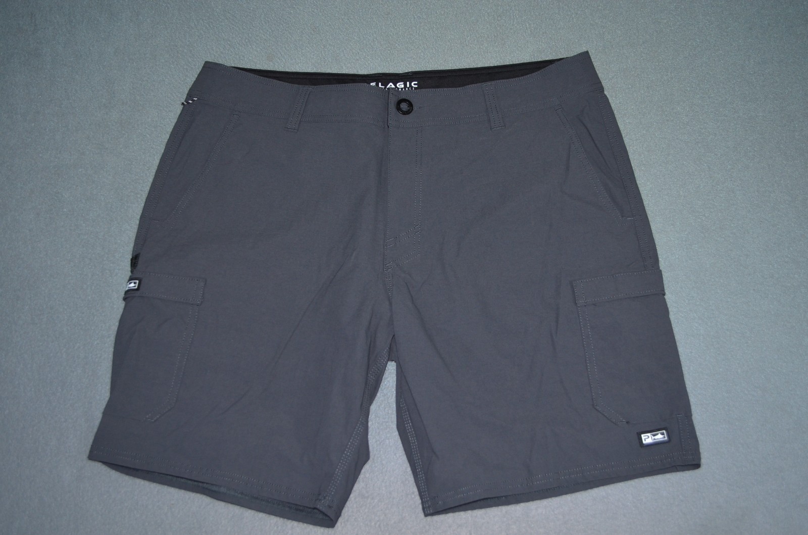 PELAGIC Madeira Cargo Hybrid Fishing shorts 8.5\