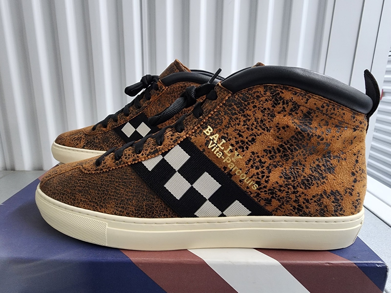 Bally Vita-Parcours Mid Distressed Cognac Leather - Size 11D - HQSG 404