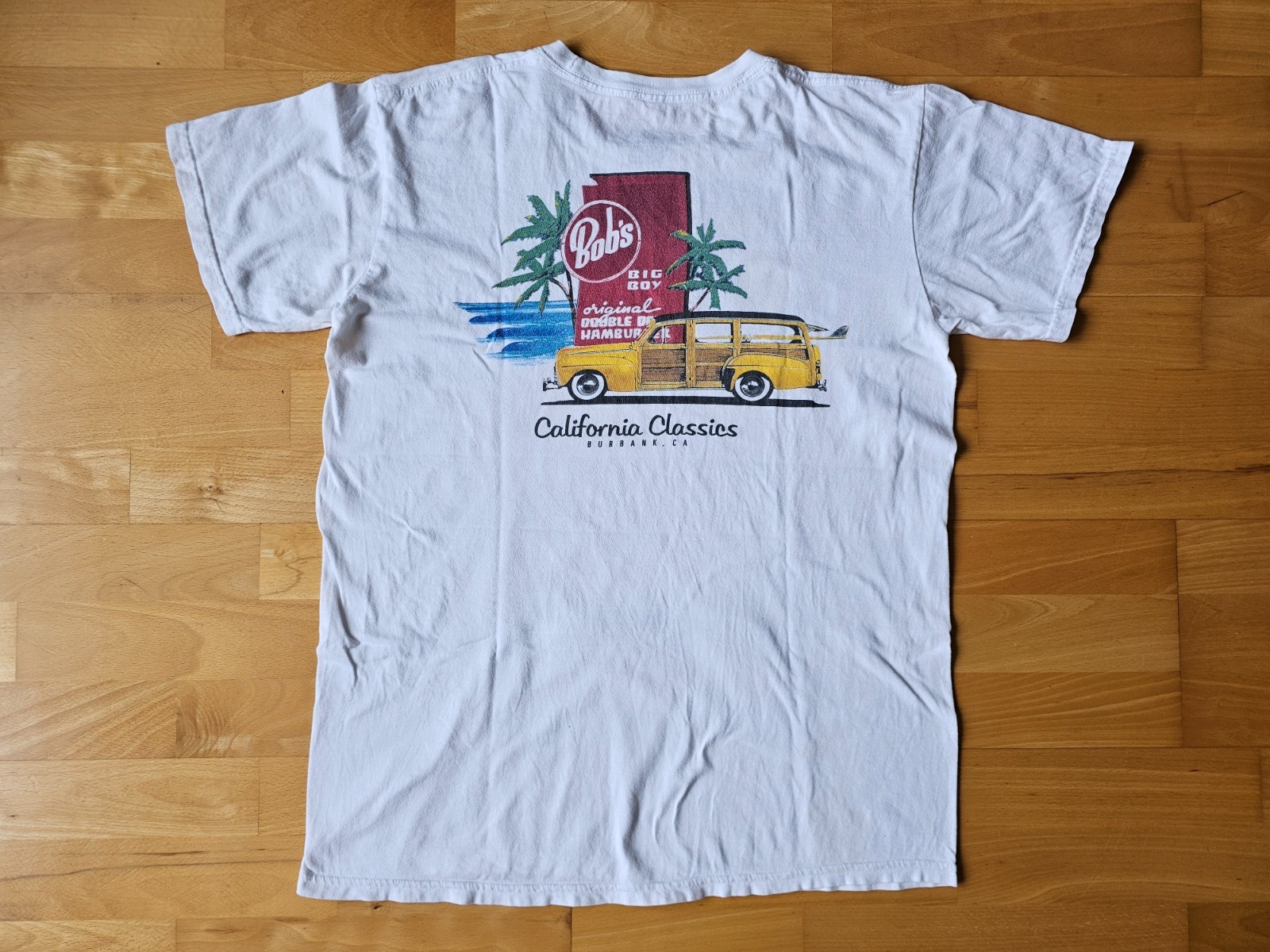 Bob\'s Big Boy California Classics Burbank CA Graphic T-Shirt White Men\'s L