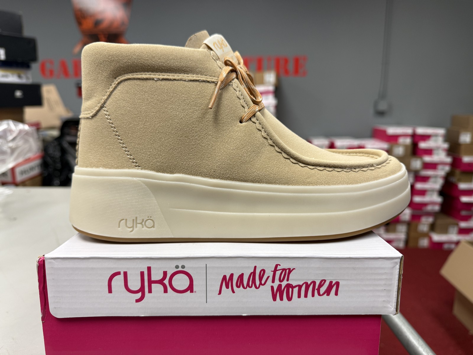 Ryka Vibrant Washable Lace-Up Booties Womens 9M Latte Brown NIB