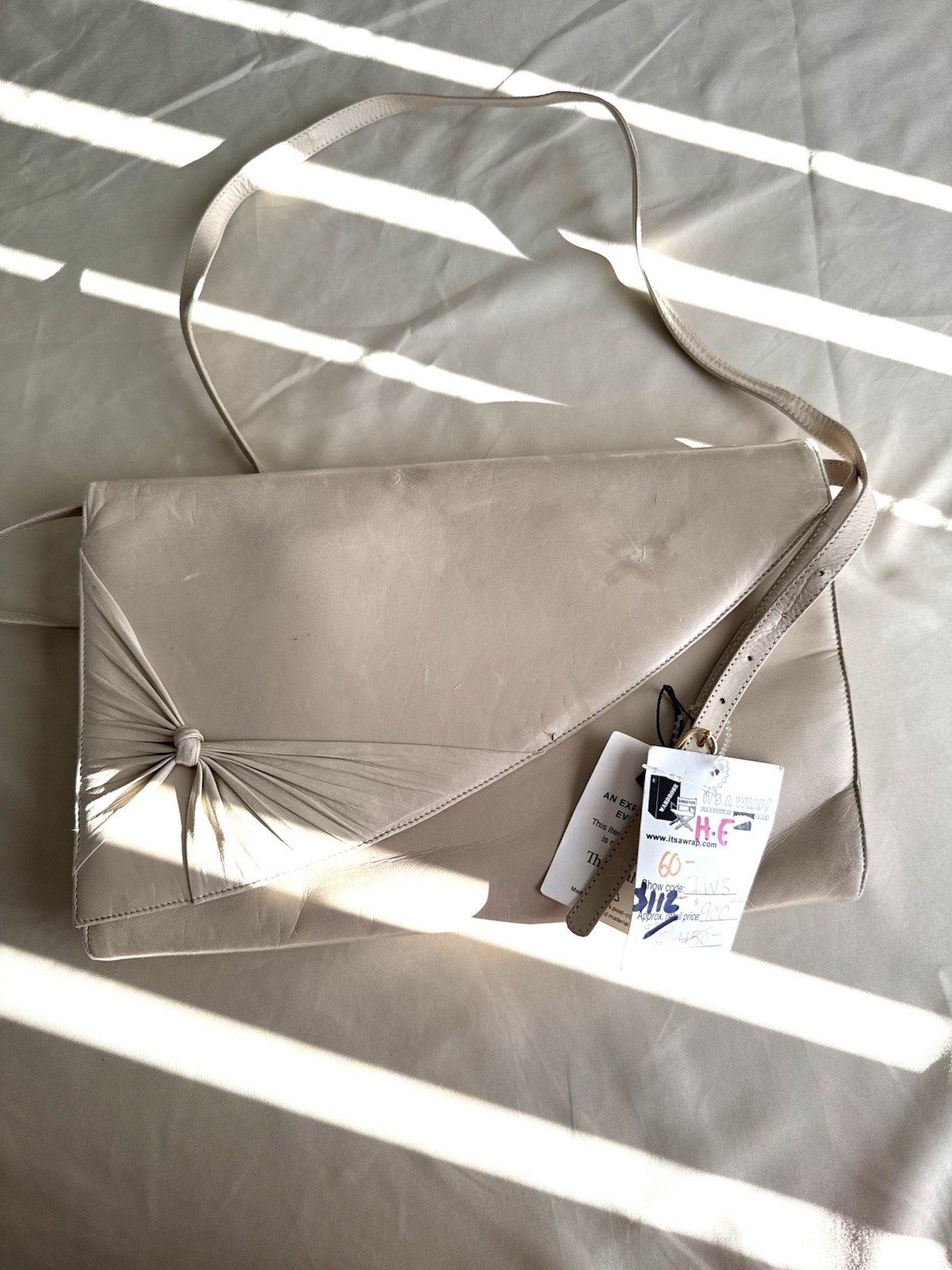 Vintage Bally Italy Beige Leather Envelope Shoulder Bag Hollywood Wardrobe