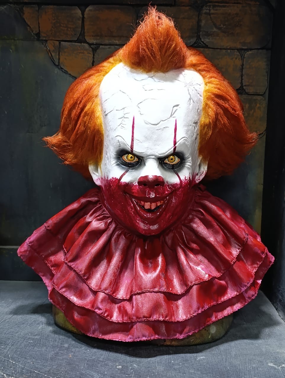 clown Penny latex mask, HALLOWEEN, SCARY, latex mask, movie