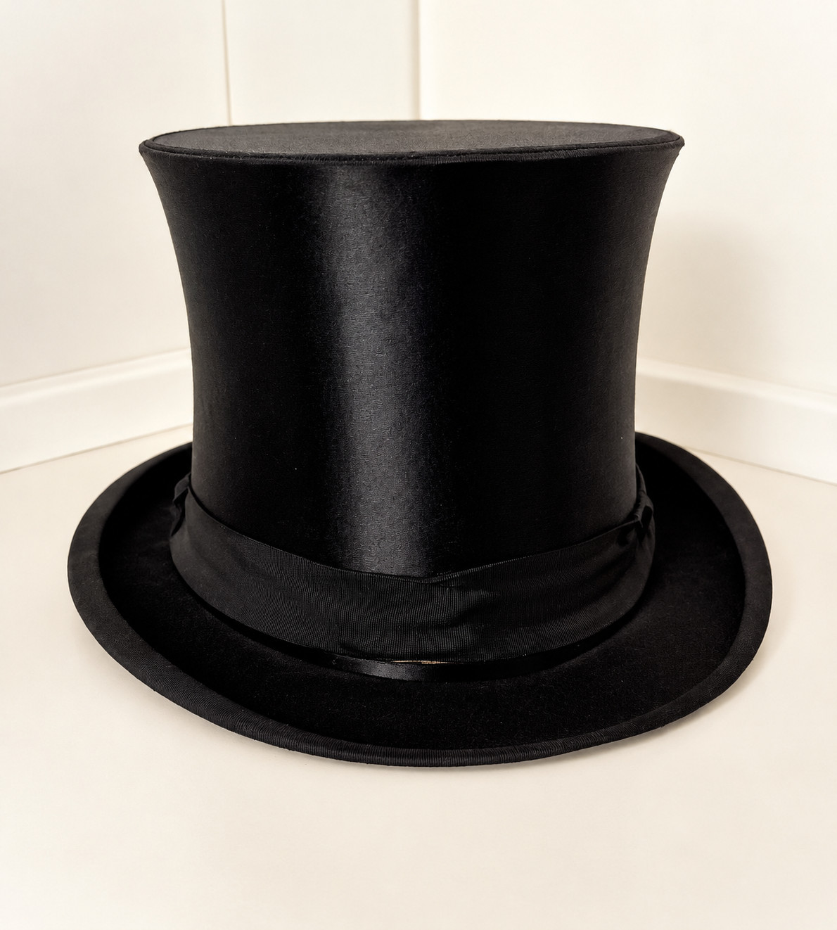 RARE Extra large Antique Collapsible Opera Top Hat Silk Collapsible Size 61  XXL