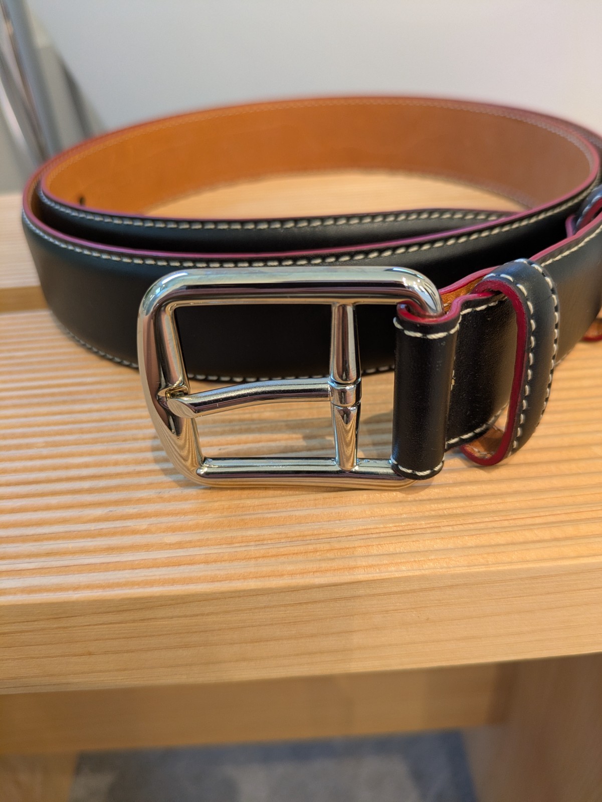 Authentic Ferrari Men\'s Black Italian Leather Belt w/ Contrast Stitching XL NWOT