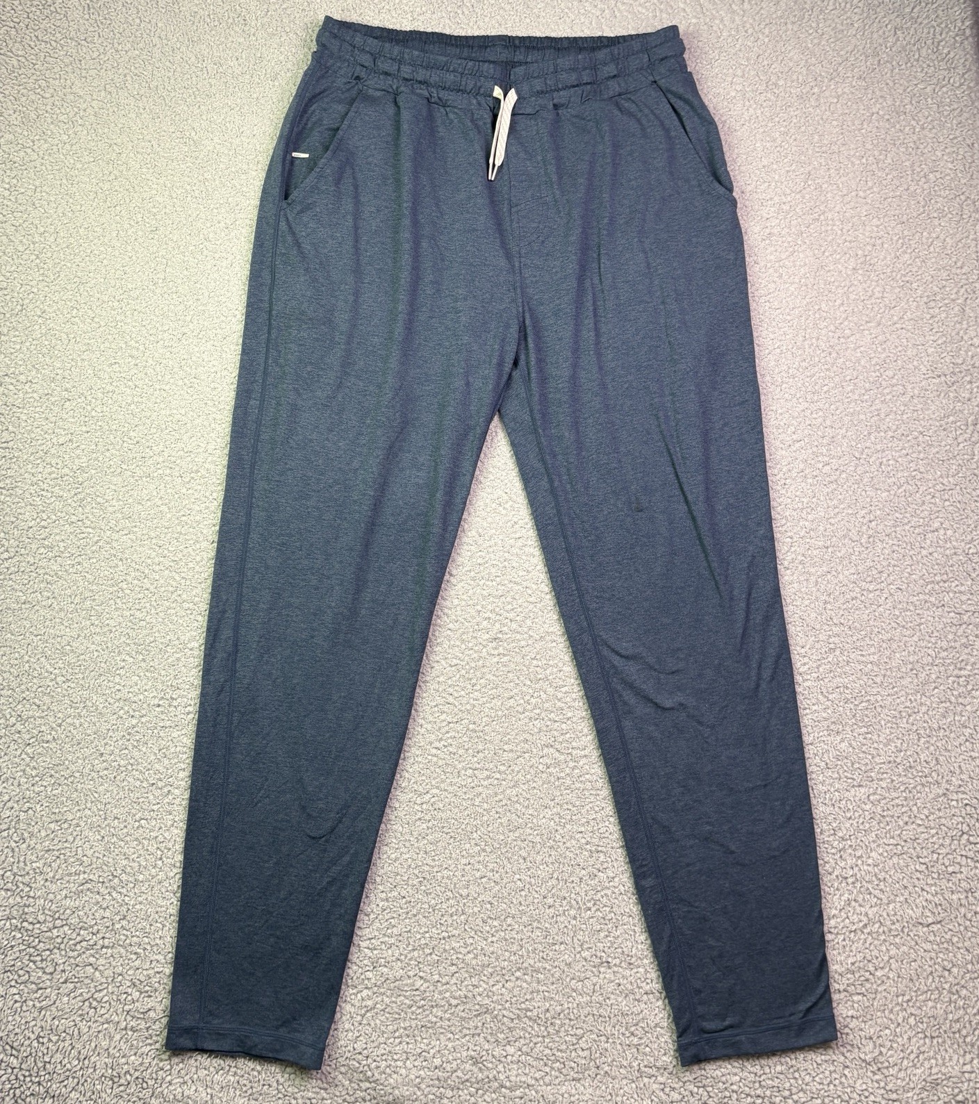 Vuori Sunday Joggers Mens M Blue Sweatpants Performance Tapered Gym Activewear