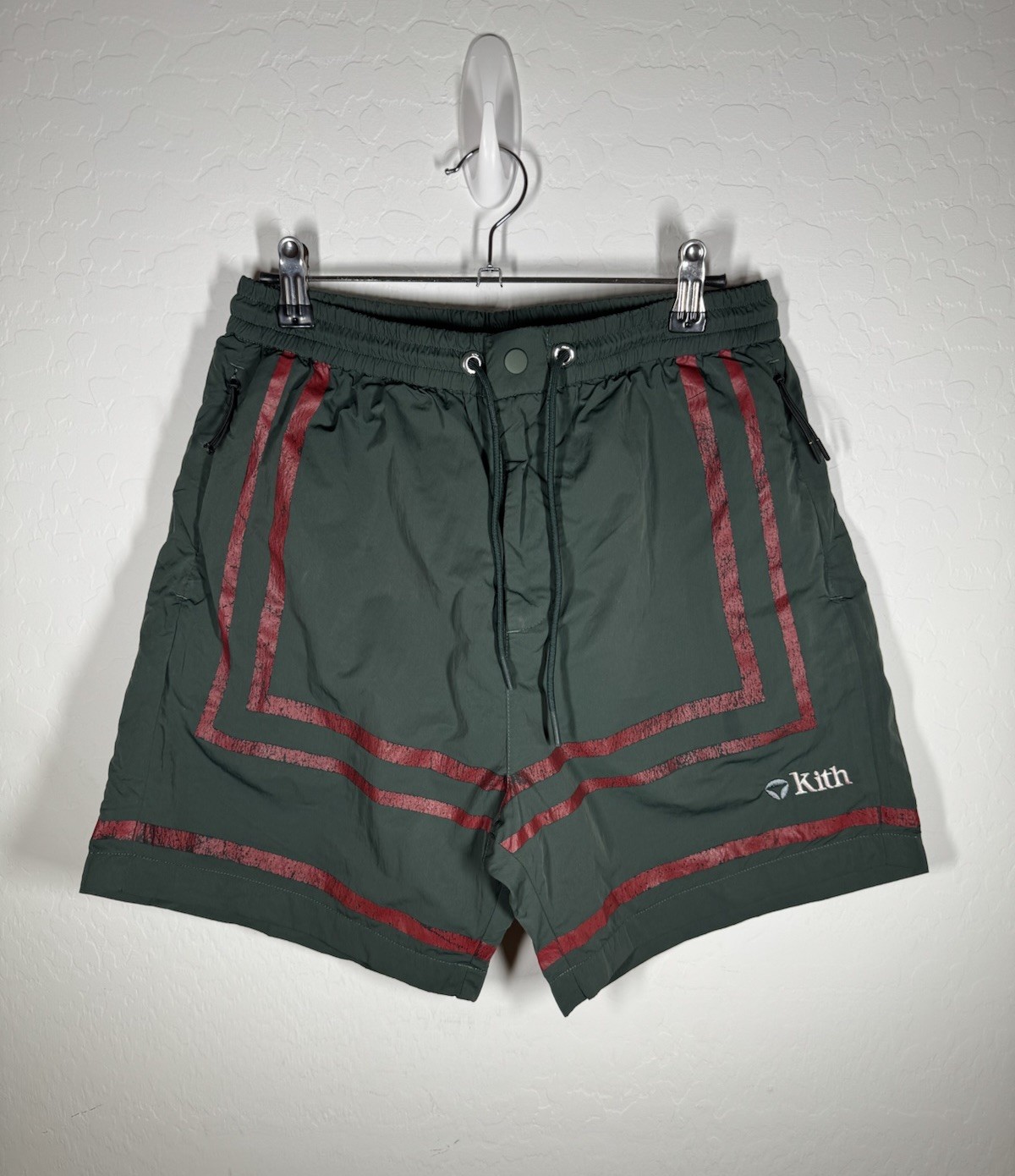 Kith TaylorMade Fairway Golf Shorts Men’s Size S Green Red