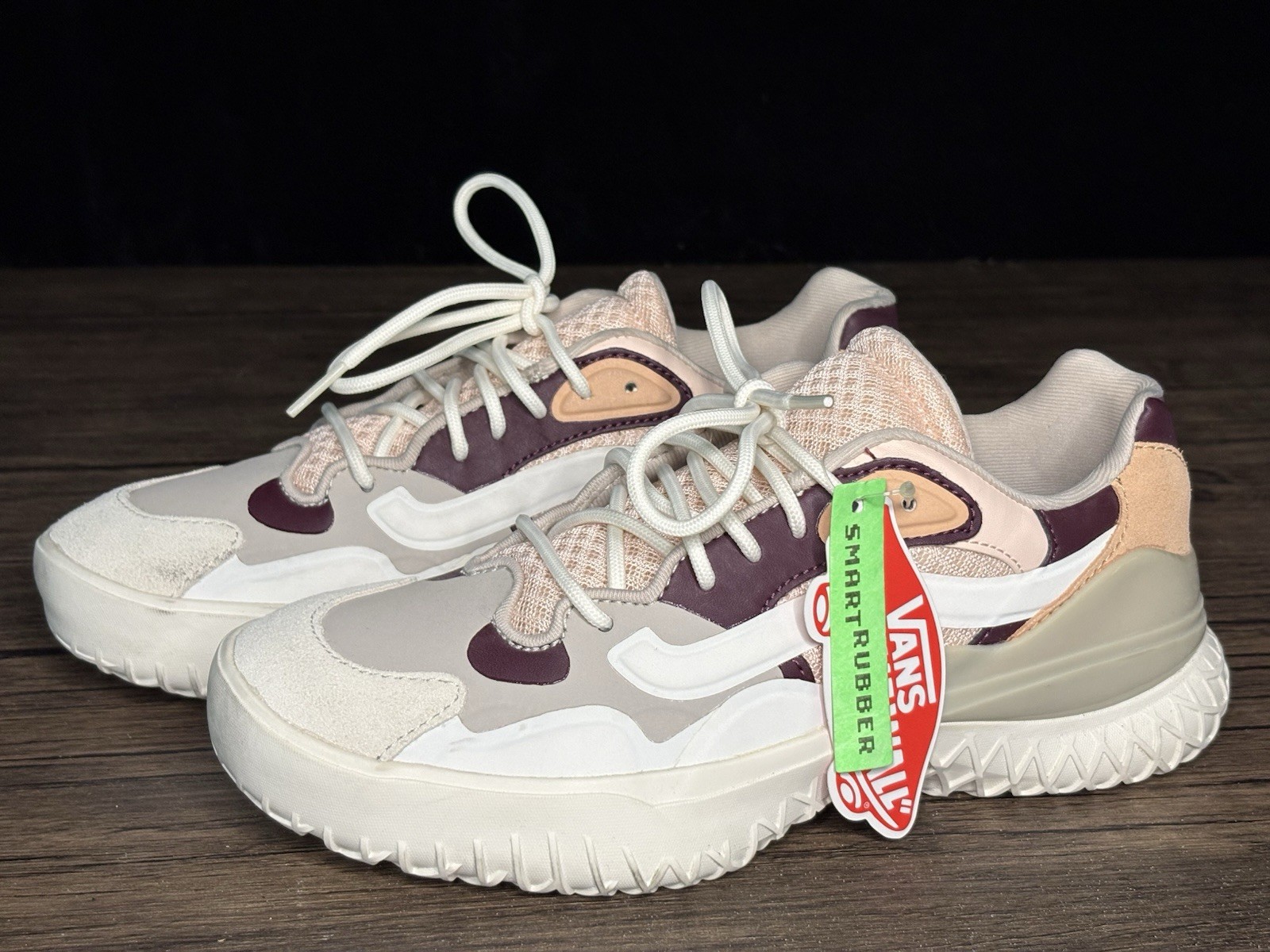 Vans Women’s 7.5 Chunky Sneakers Cream Pink Burgundy Platform Shoes NWT