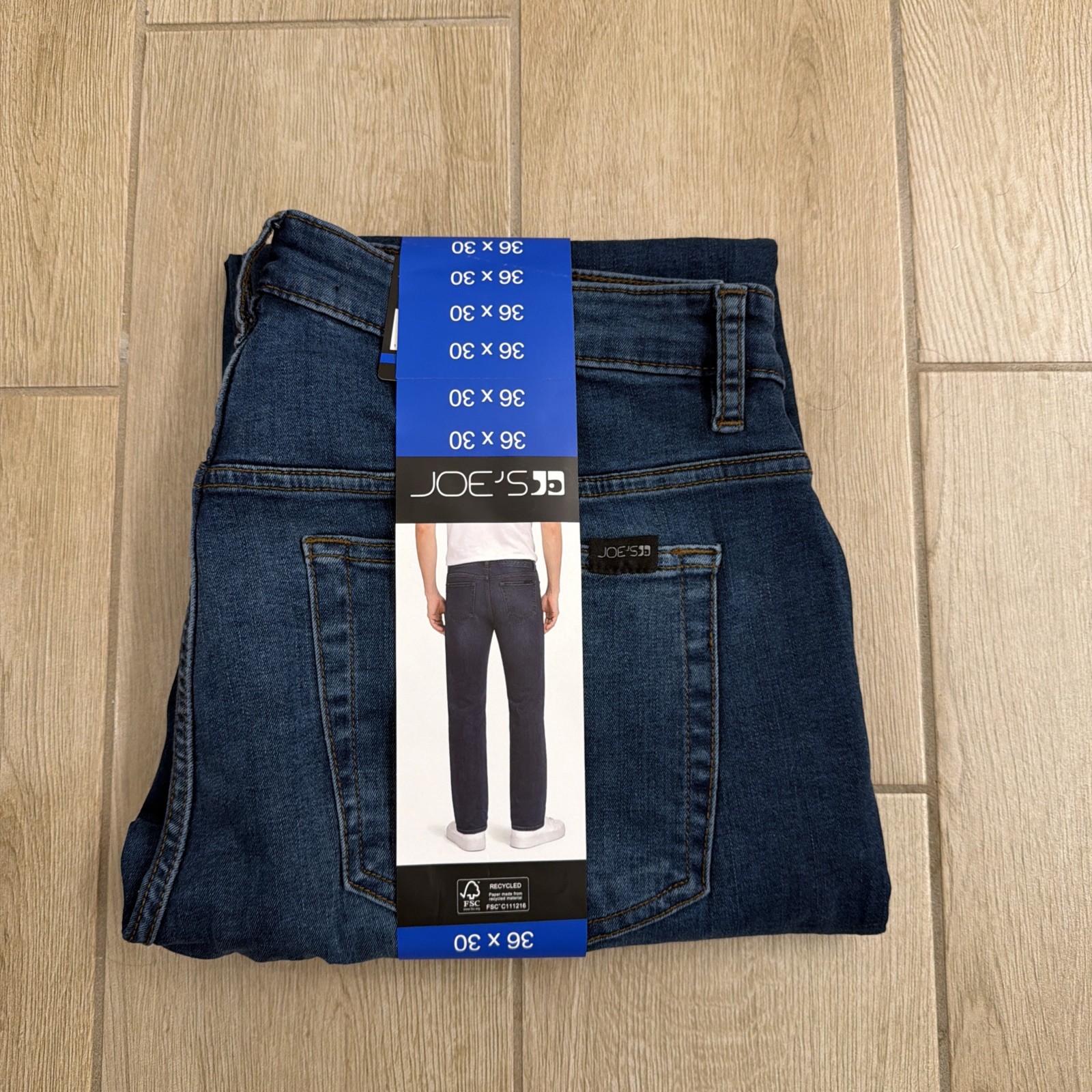 NWT MEN\'S JOE\'S JEANS Multiple Sizes Mid Rise Straight Fit Dark Blue Denim