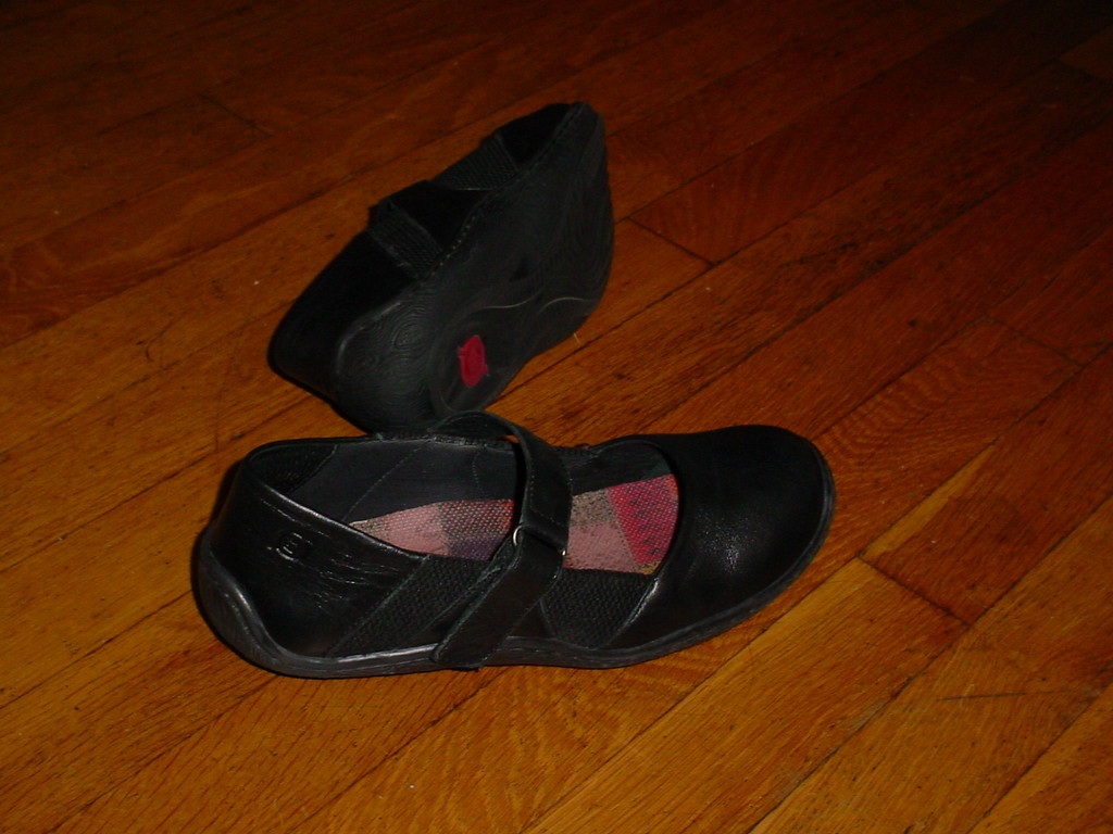 Vintage Born Womens Black Leather Mary Jane Shoes Size 7.5 M Nice