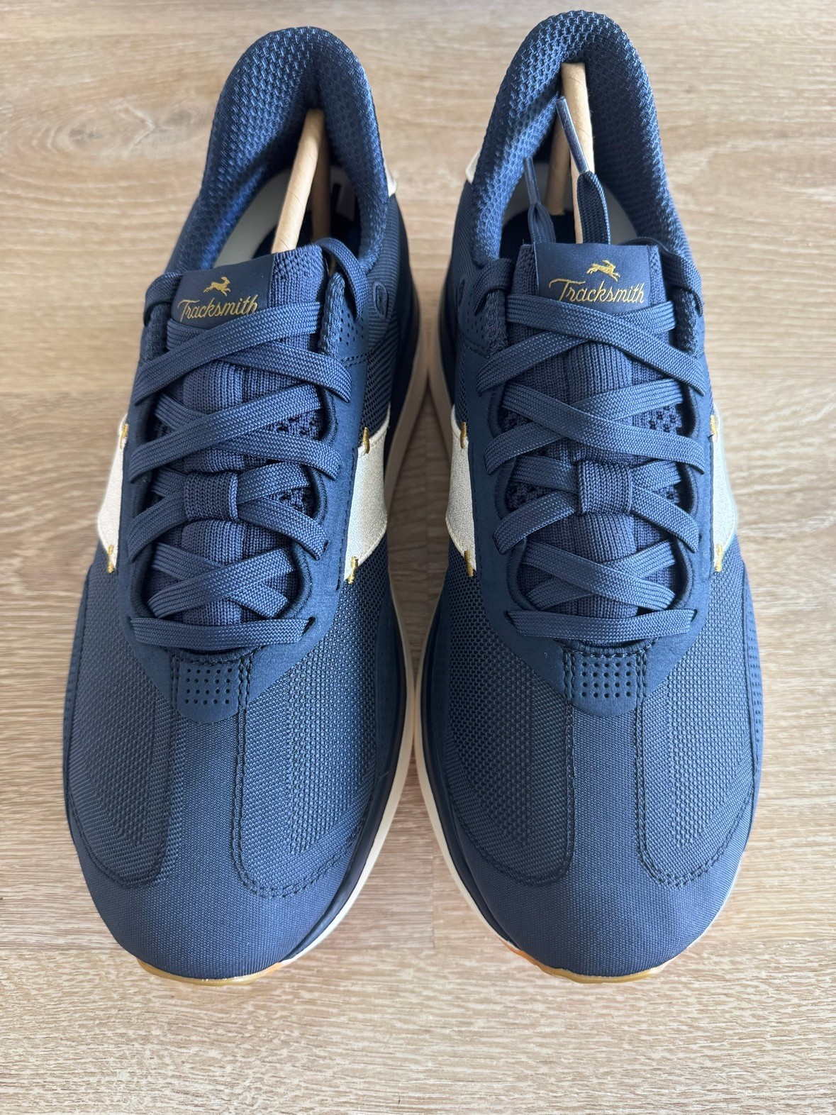 Tracksmith Eliot Ryder Men\'s Running Shoes Size 9.5 10 Navy/Ivory New In Box