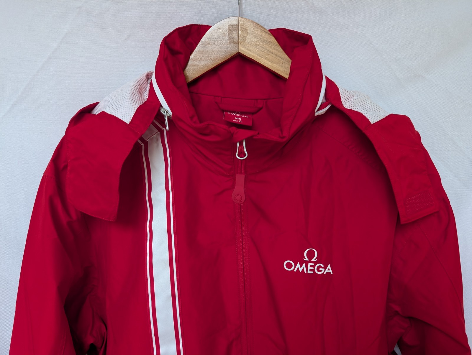 OMEGA Official Timekeeper Olympic Crew Jacket Men\'s XL Red Hooded Rare