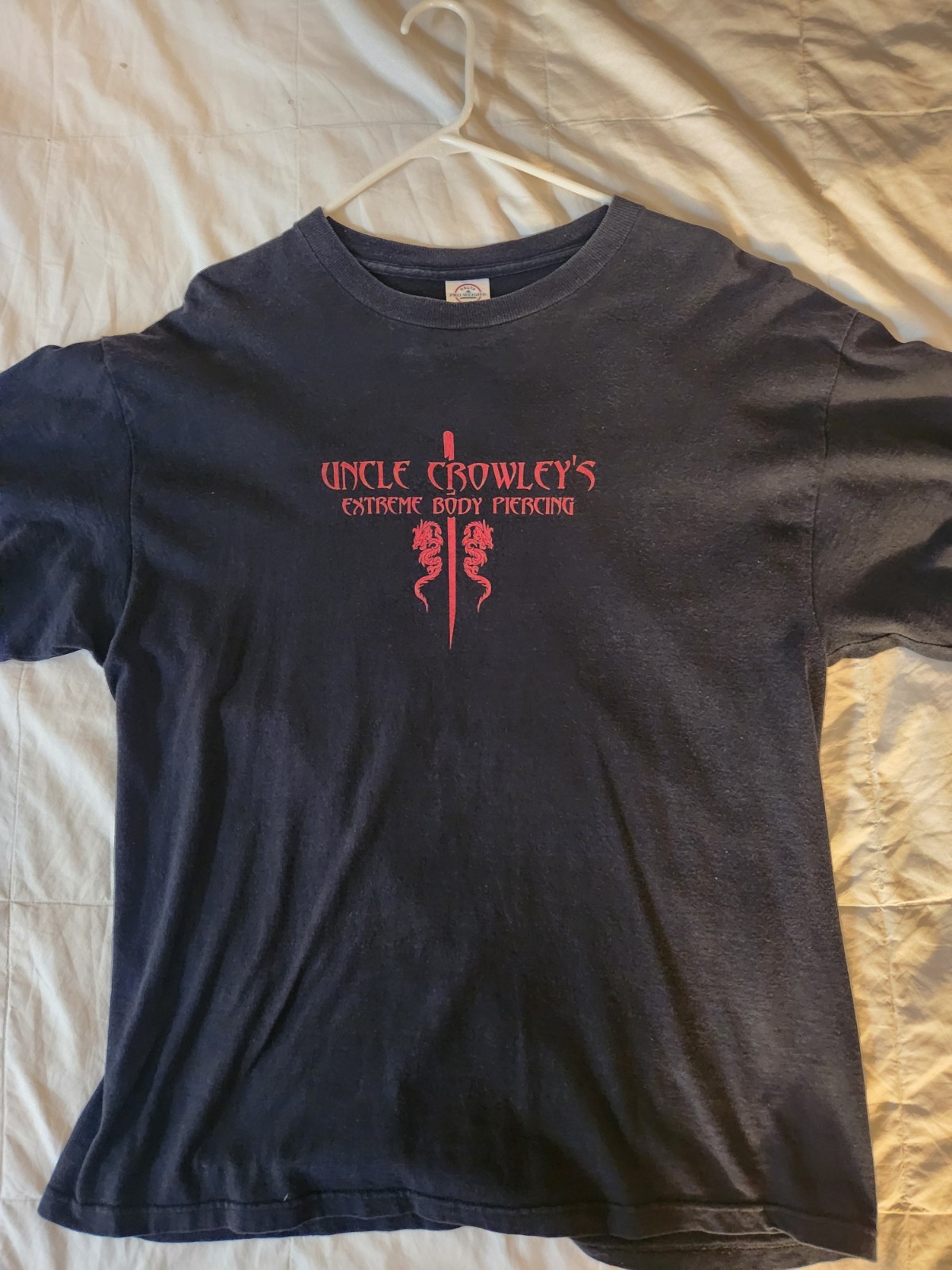 Wicked Jester Tshirt SUPER RARE GEM Uncle Crowley\'s Extreme Body Piercing (L) EX
