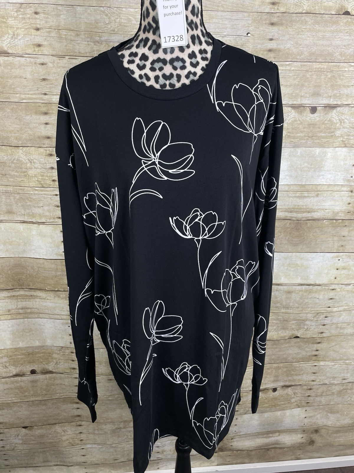 Lularoe Long  Sleeve Hudson, Size 2XL, NWT,