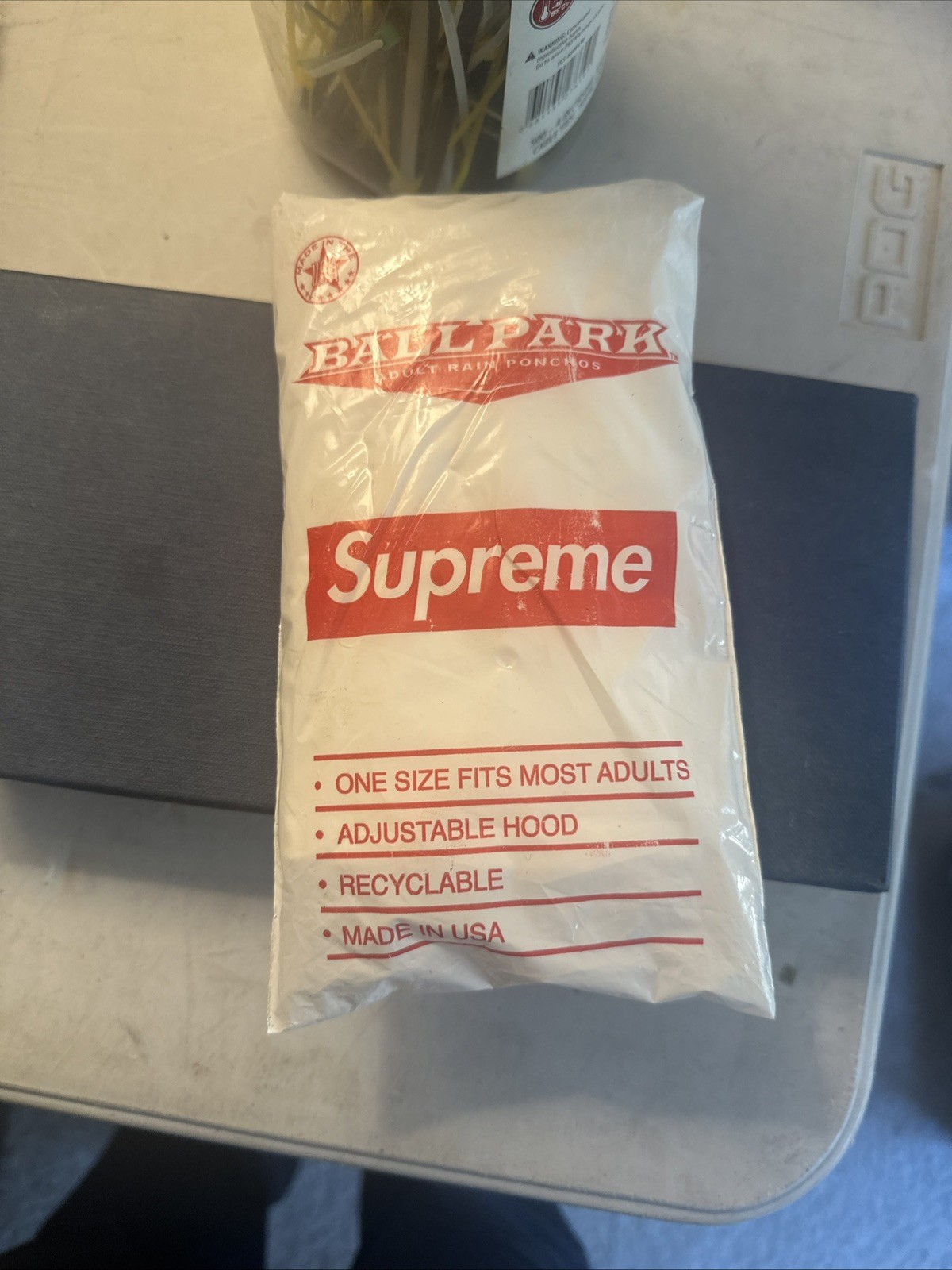 SUPREME BALLPARK RAIN PONCHO BOX LOGO NEW IN BAG