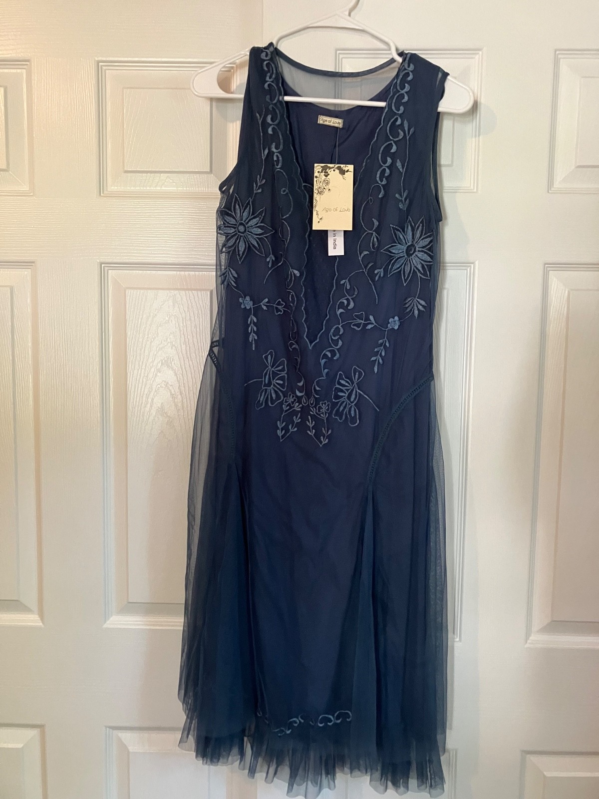 NWT Age of Love by Nataya Navy Blue Embroidered Mesh Midi Dress Small