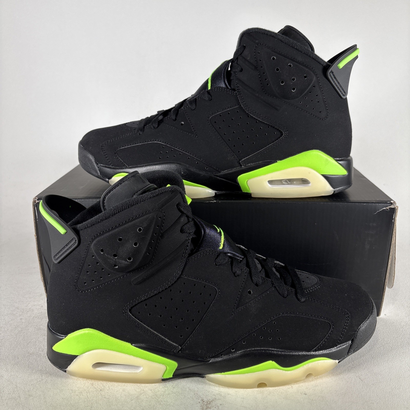Size 11 - Jordan 6 Retro Electric Green 2021