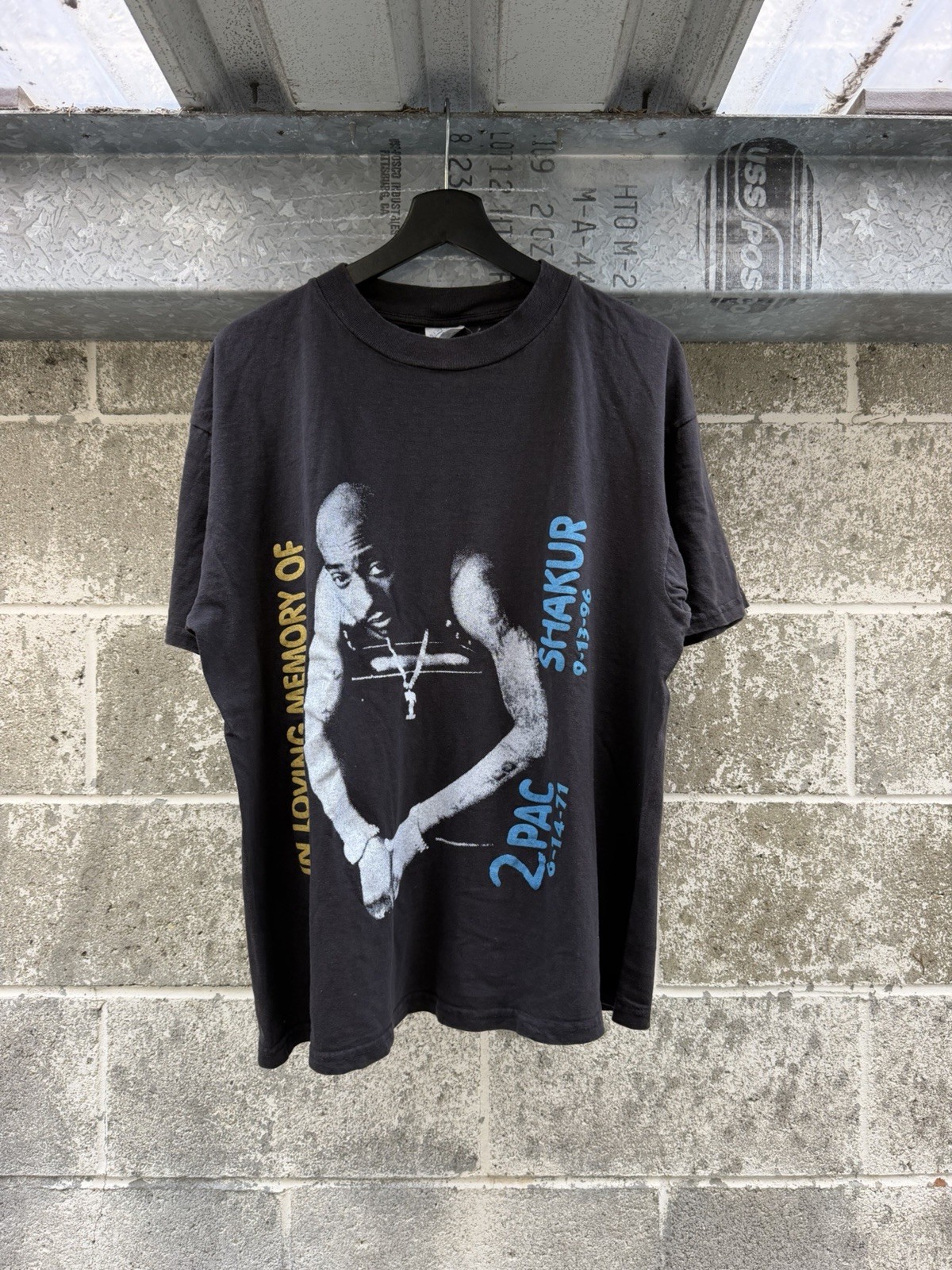 Rare Vintage 90s 2Pac Memorial (XL) Rap Tee Shirt TOS Tee Paradise