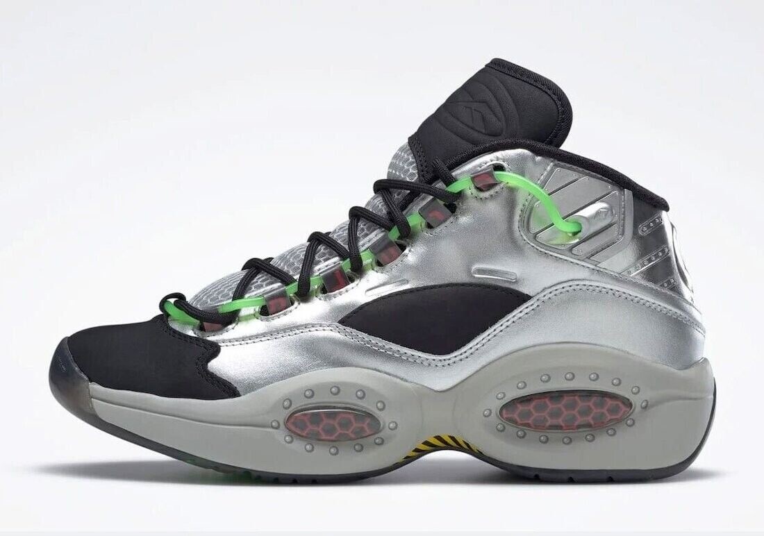 Reebok Illumination\'s Minions X Question Mid Gru\'s Lab Men\'s Sneakers FW7548