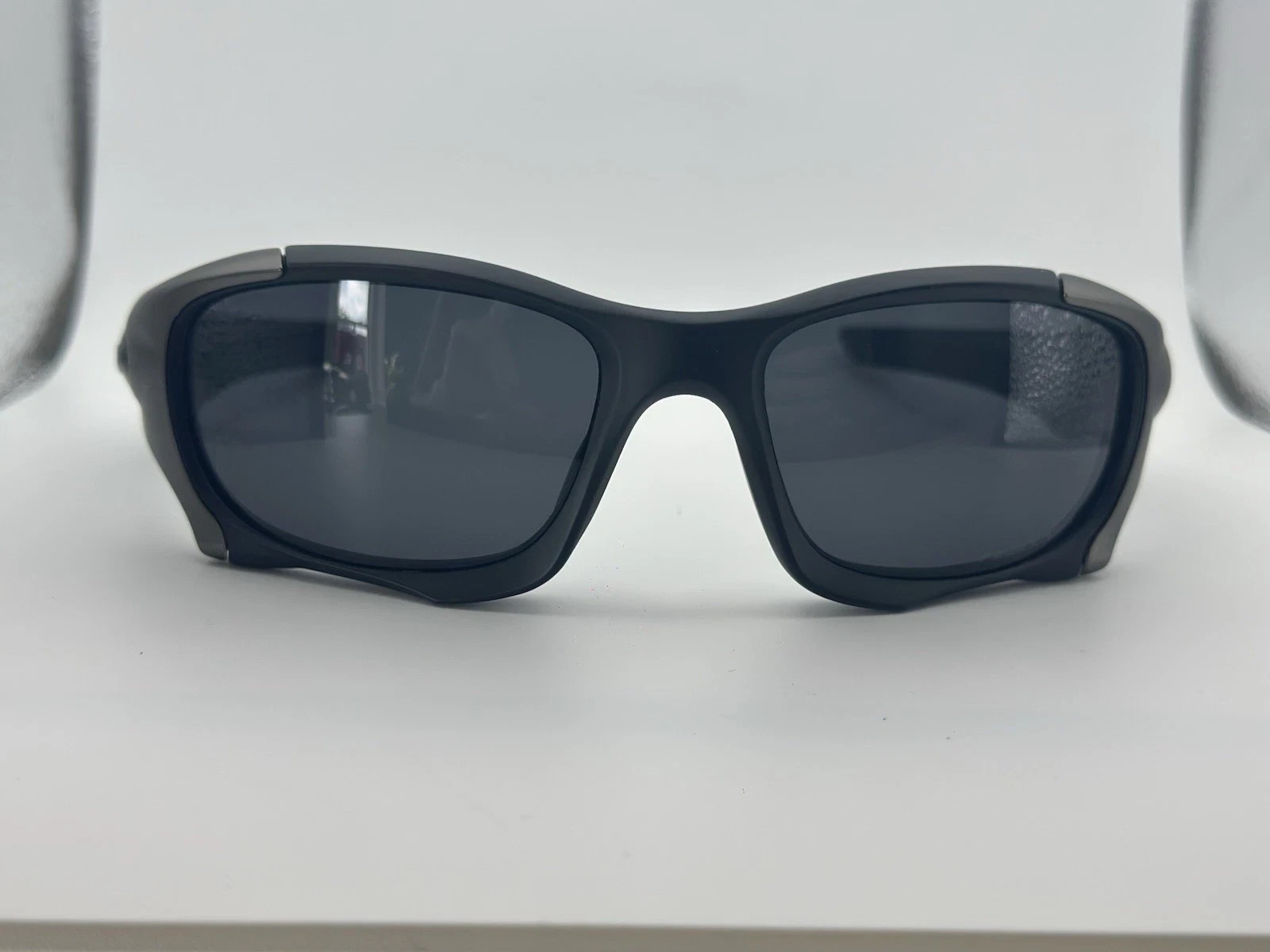 Oakley Pit Boss II Sunglasses Black Frame Black Polarized Lens