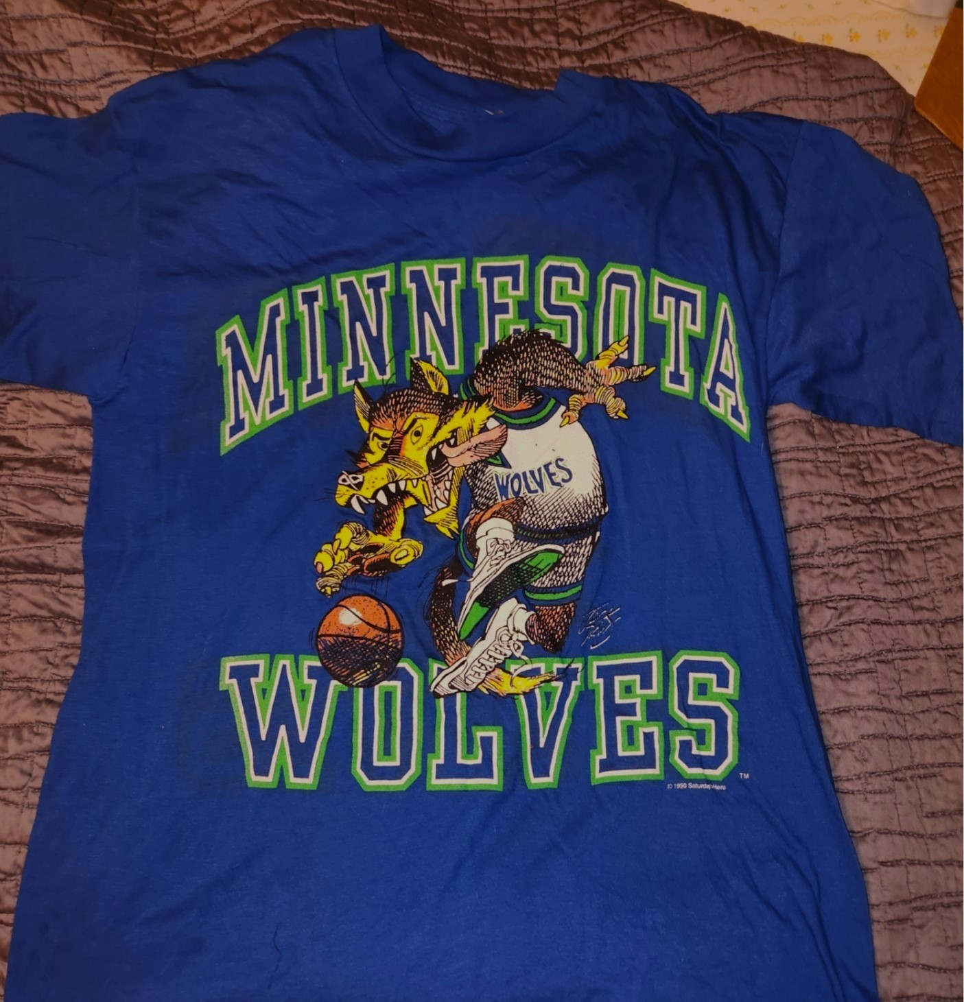 Vtg 1990 Minnesota Timberwolves wolf grail Caricature T Shirt rare unworn