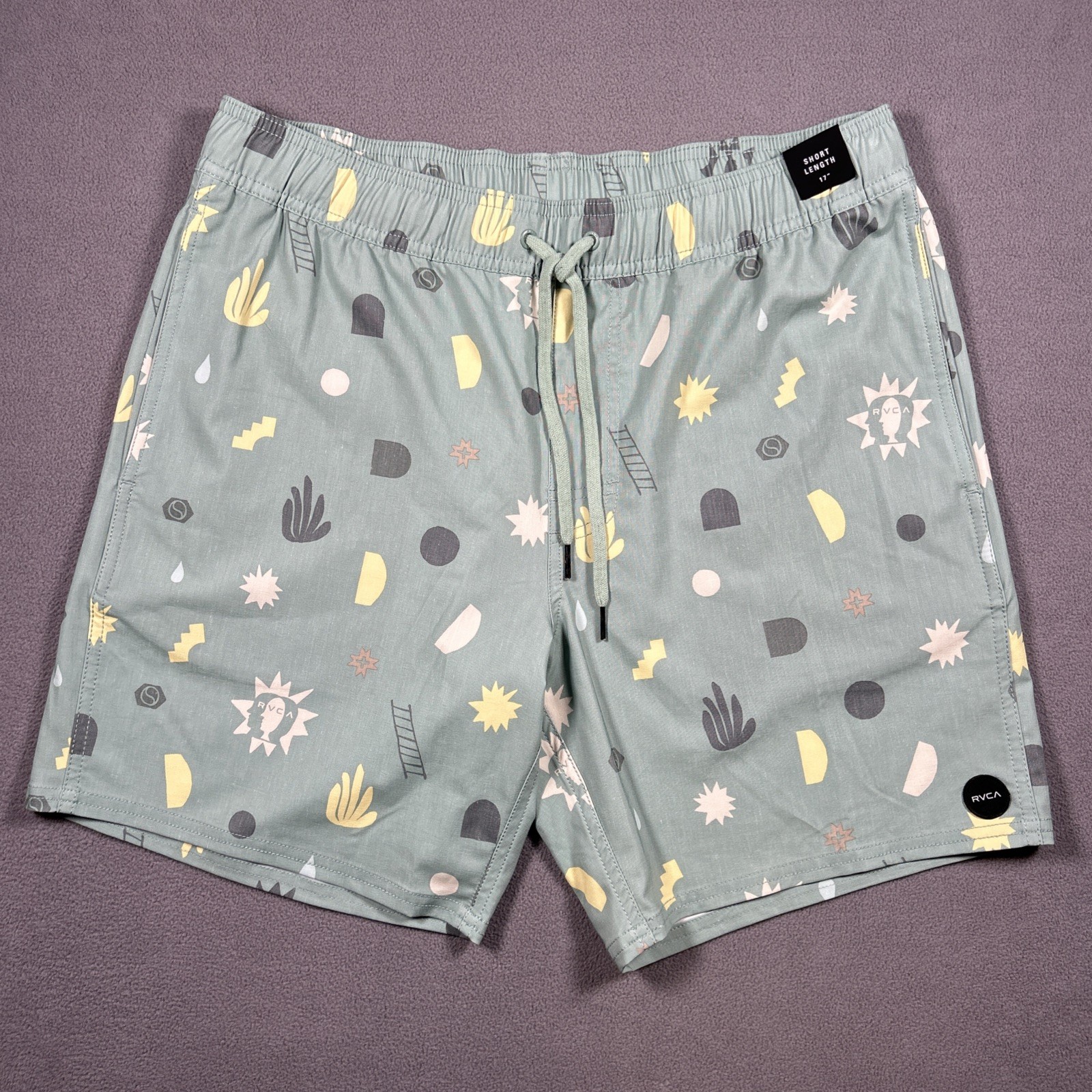 RVCA Barnes Elastic Trunks Mens Size Medium 17\