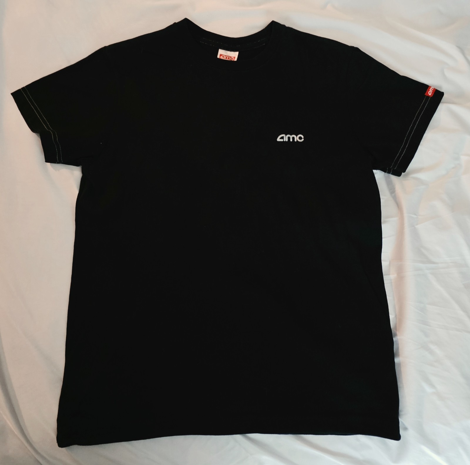 AMC employee Shirt M