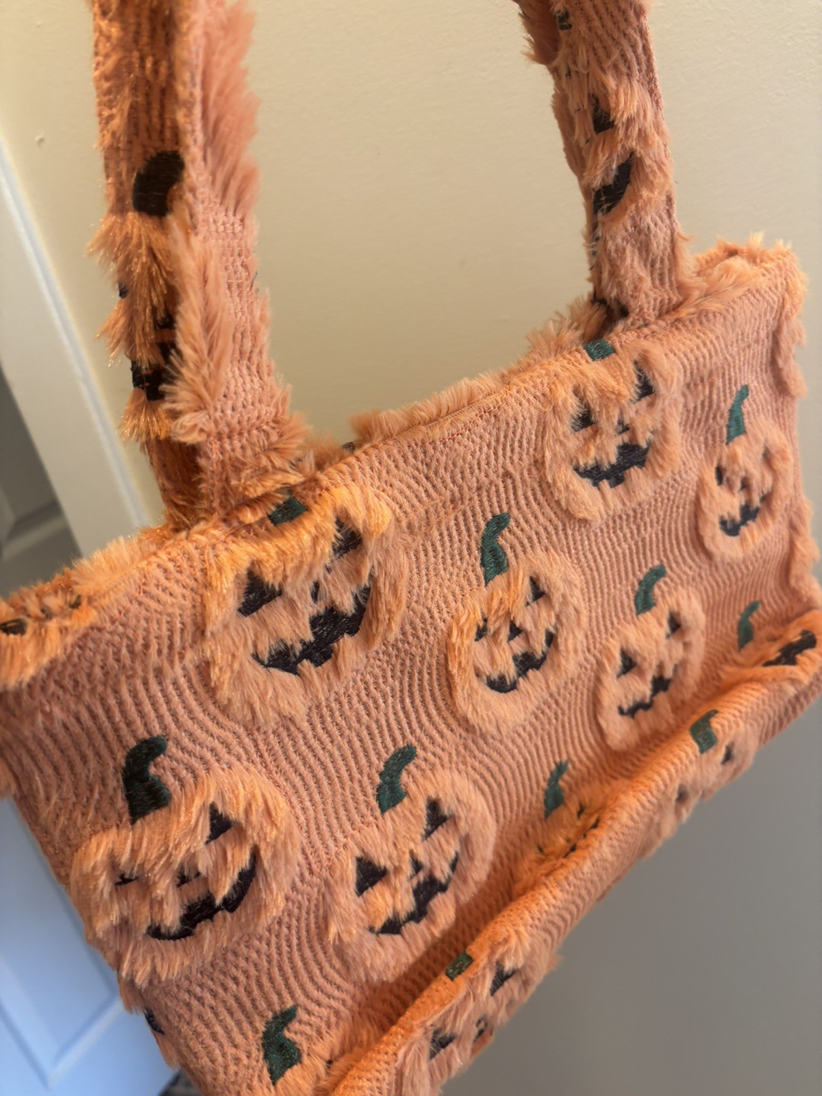NEW HTF Viral Orange/Black Halloween Pumpkin Fuzzy Tote Bag-Brand New 
