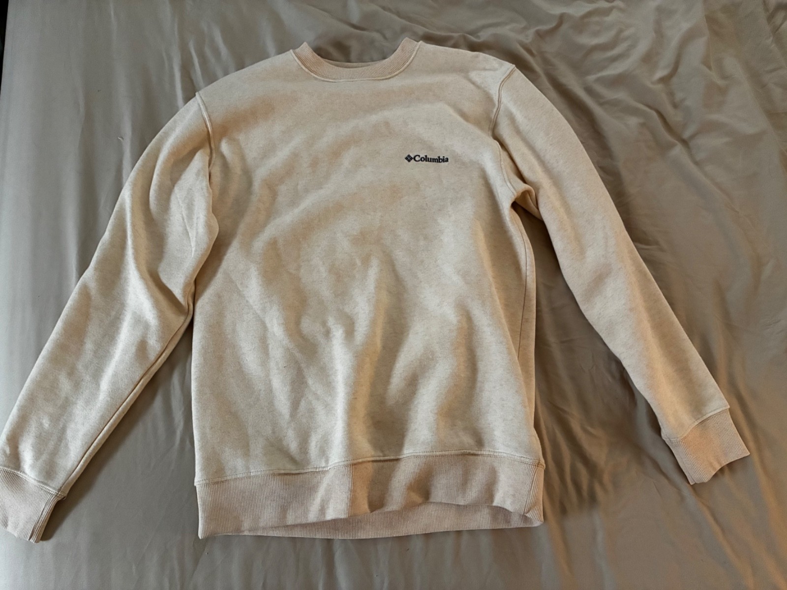 columbia crewneck sweatshirt