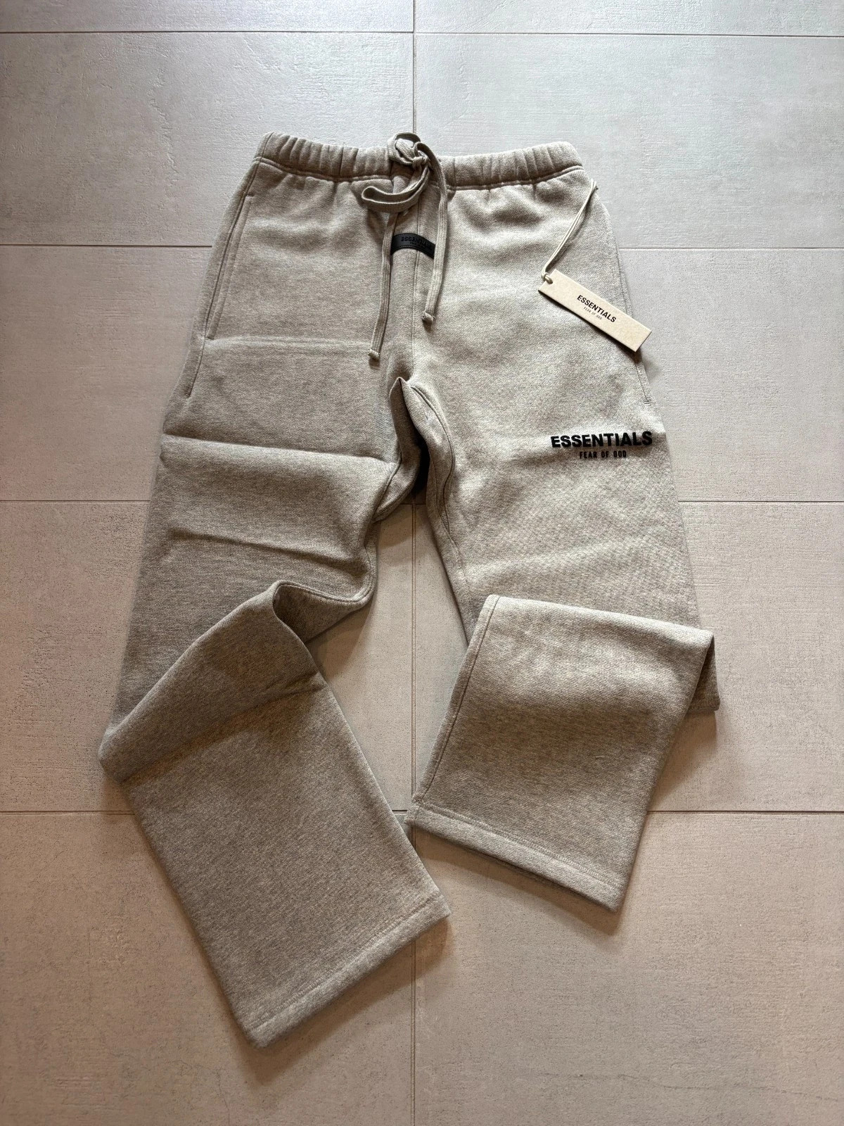 NEW Fear of God Essentials Men\'s Straight Leg Sweatpants XS