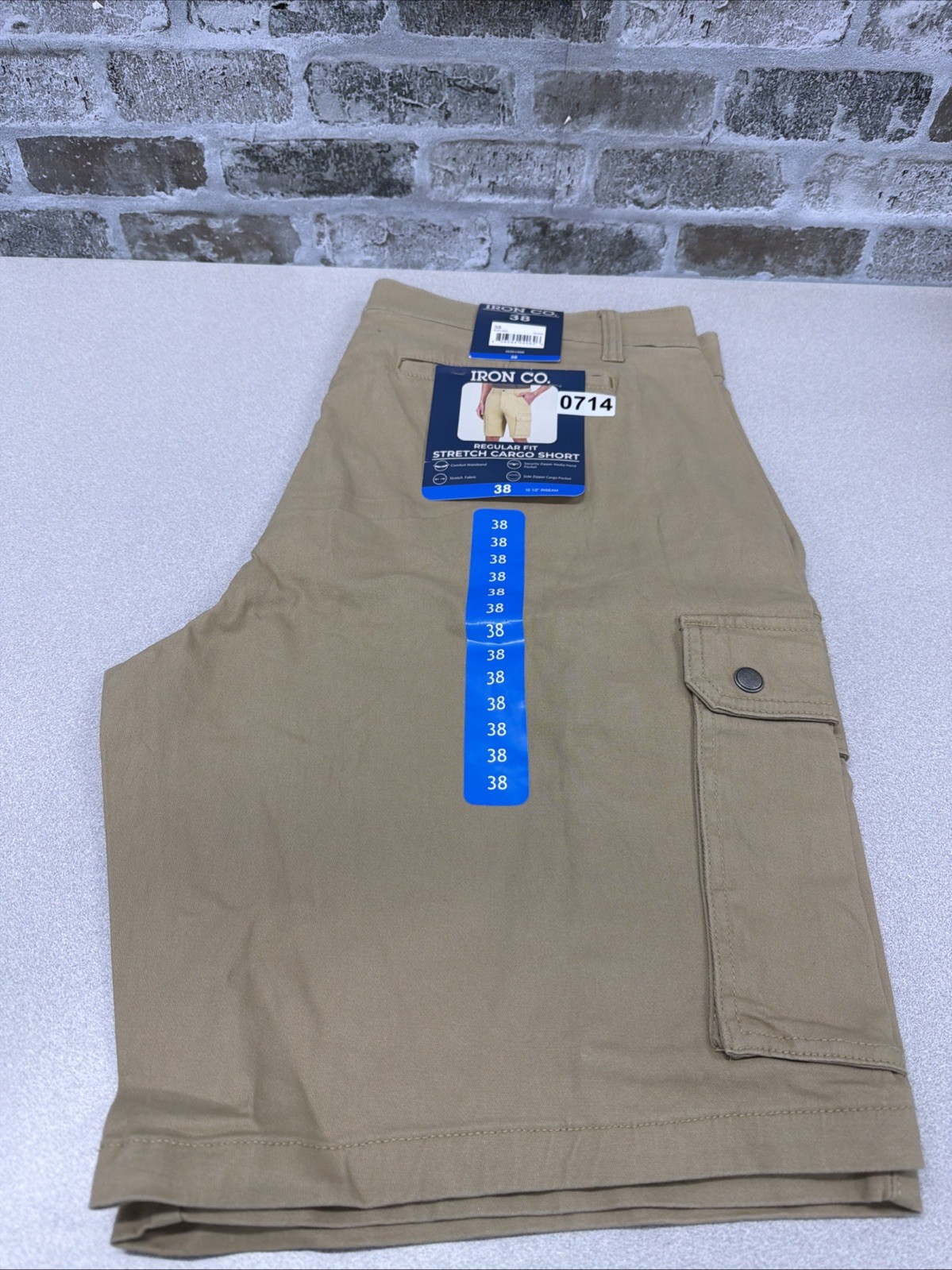 Men\'s Iron Co Stretch Cargo Shorts, Khaki, 38 Regular Fit