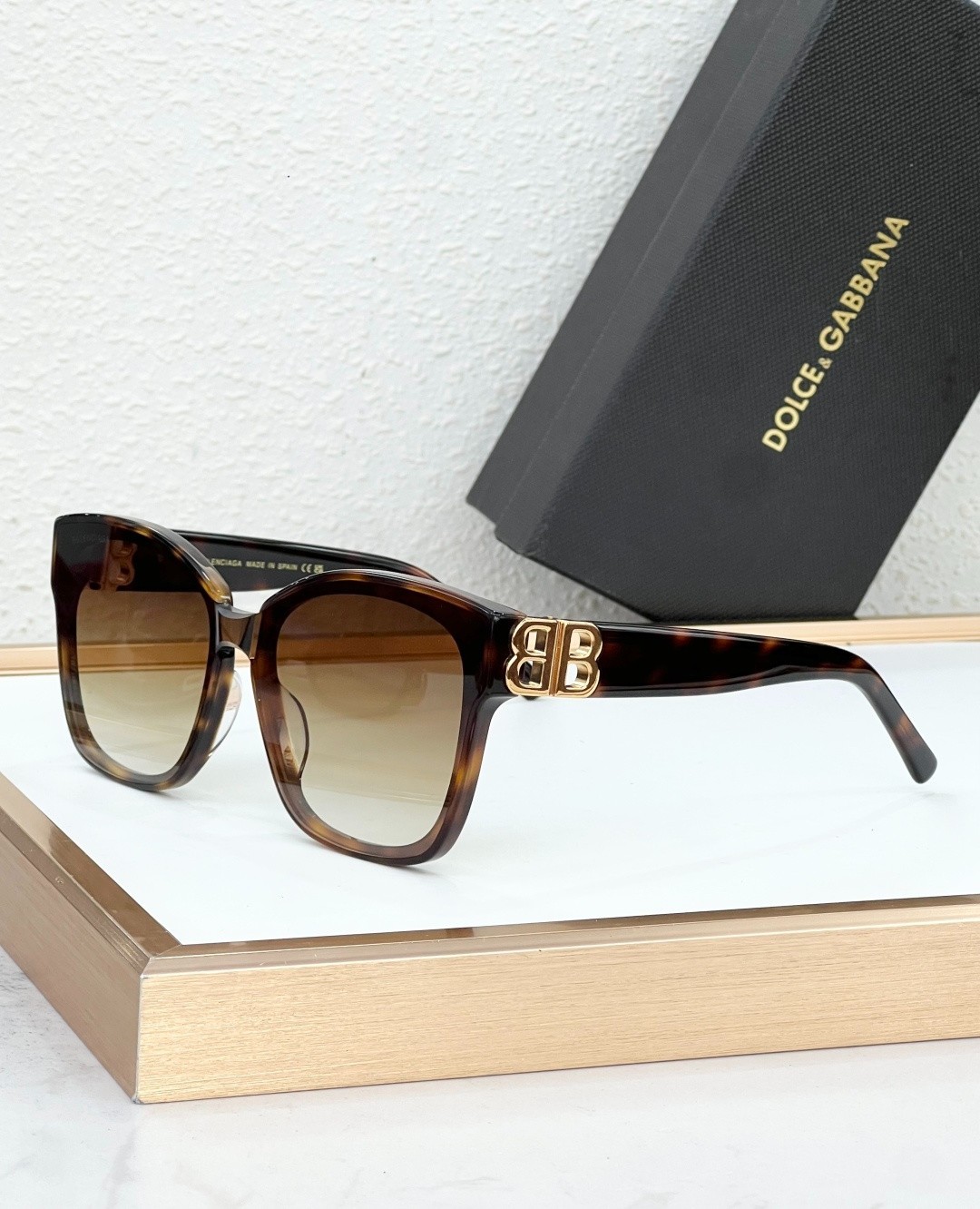 BALENCIAGA BB02173K Women\'s Sunglasses SIZE：55口19-140