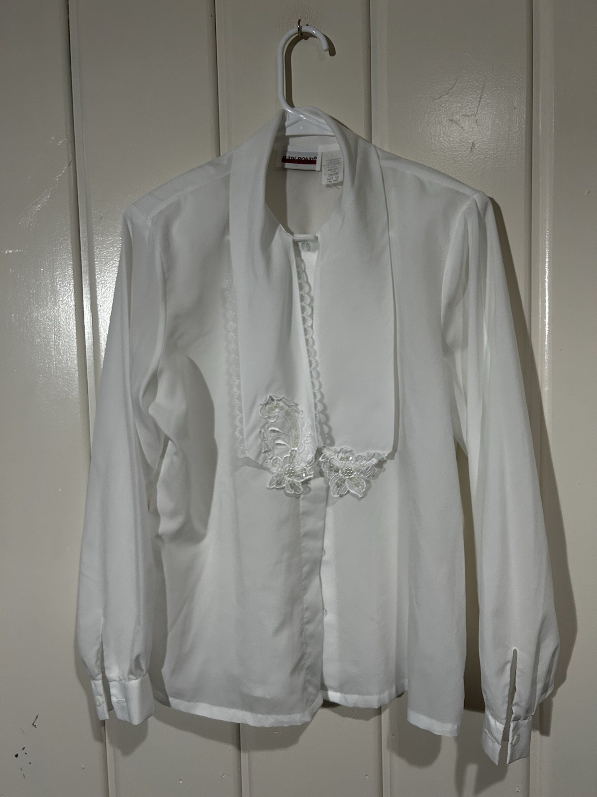 Vintage Judy Bond White Blouse Size 12 Floral Lace Secretary Shirt