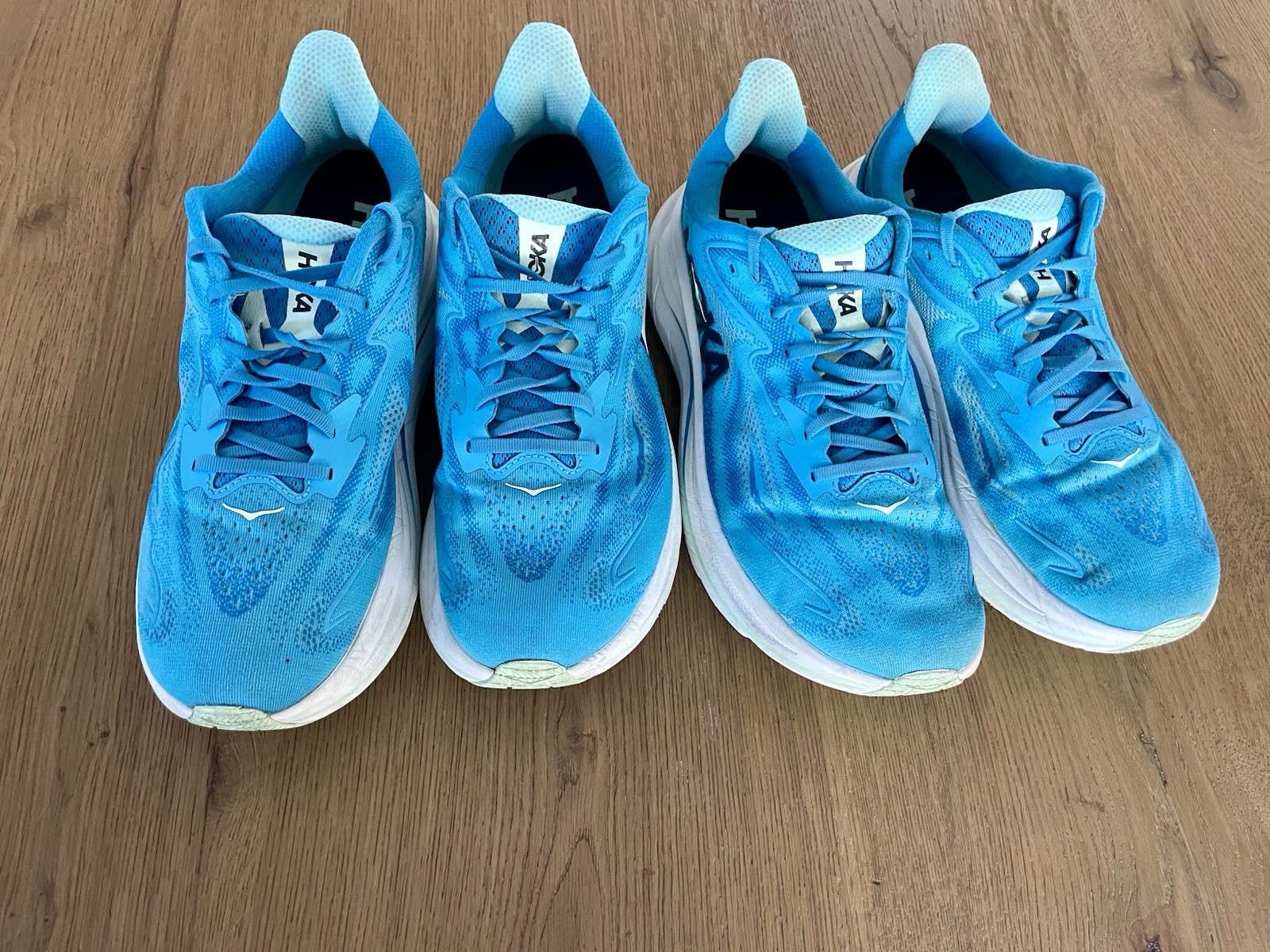 Size 11 2E Wide Hoka One One Clifton 10 Skyward Blue Mens Running Shoes Per Pair