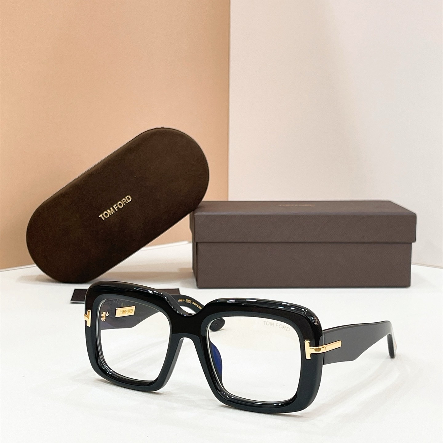 Tom Ford TF1330 Unisex Square Sunglasses Black Clear 53□20-140
